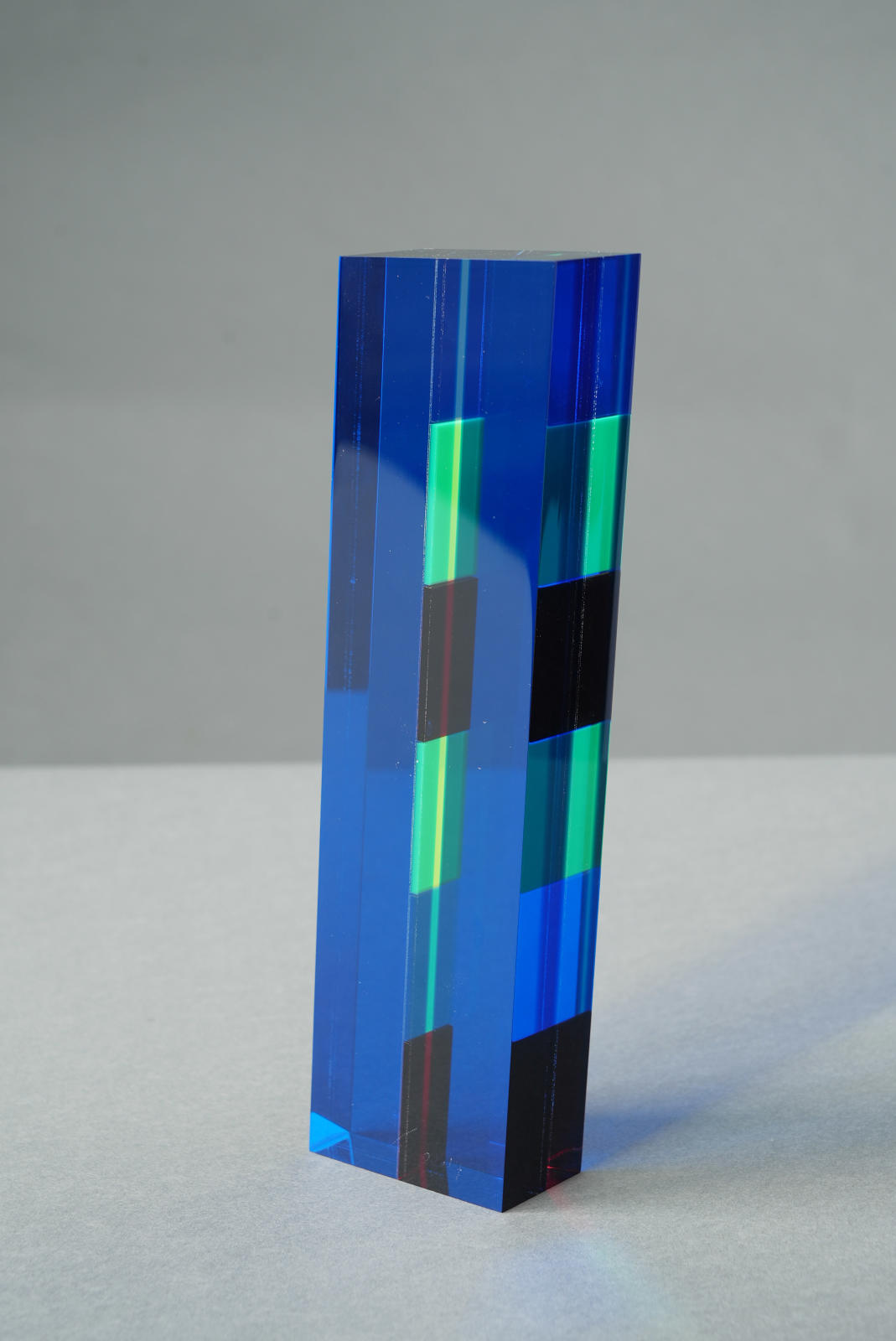 Diagonal Column