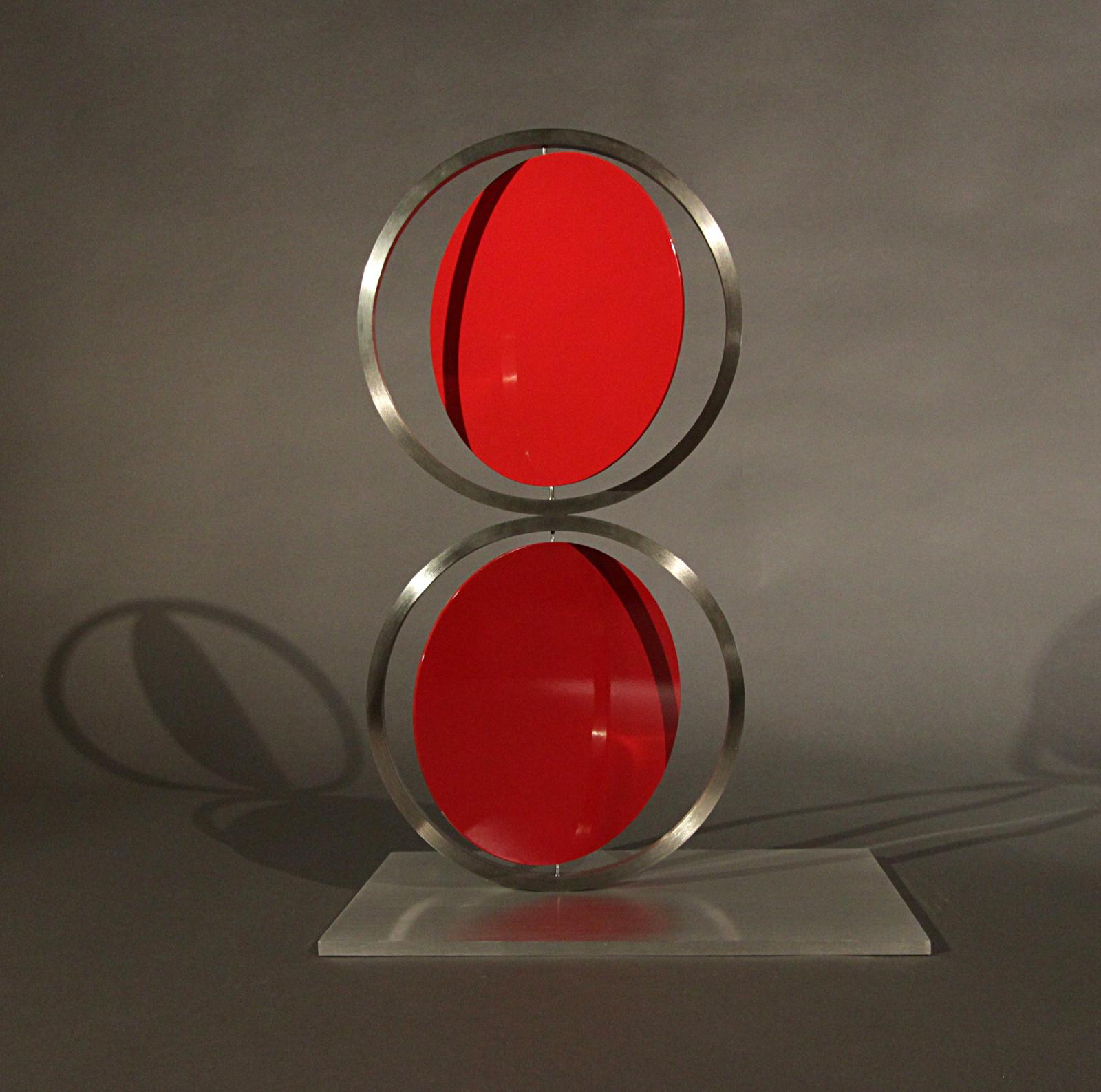 Roger Phillips, 21-inch Red Figure Eight, 2015
