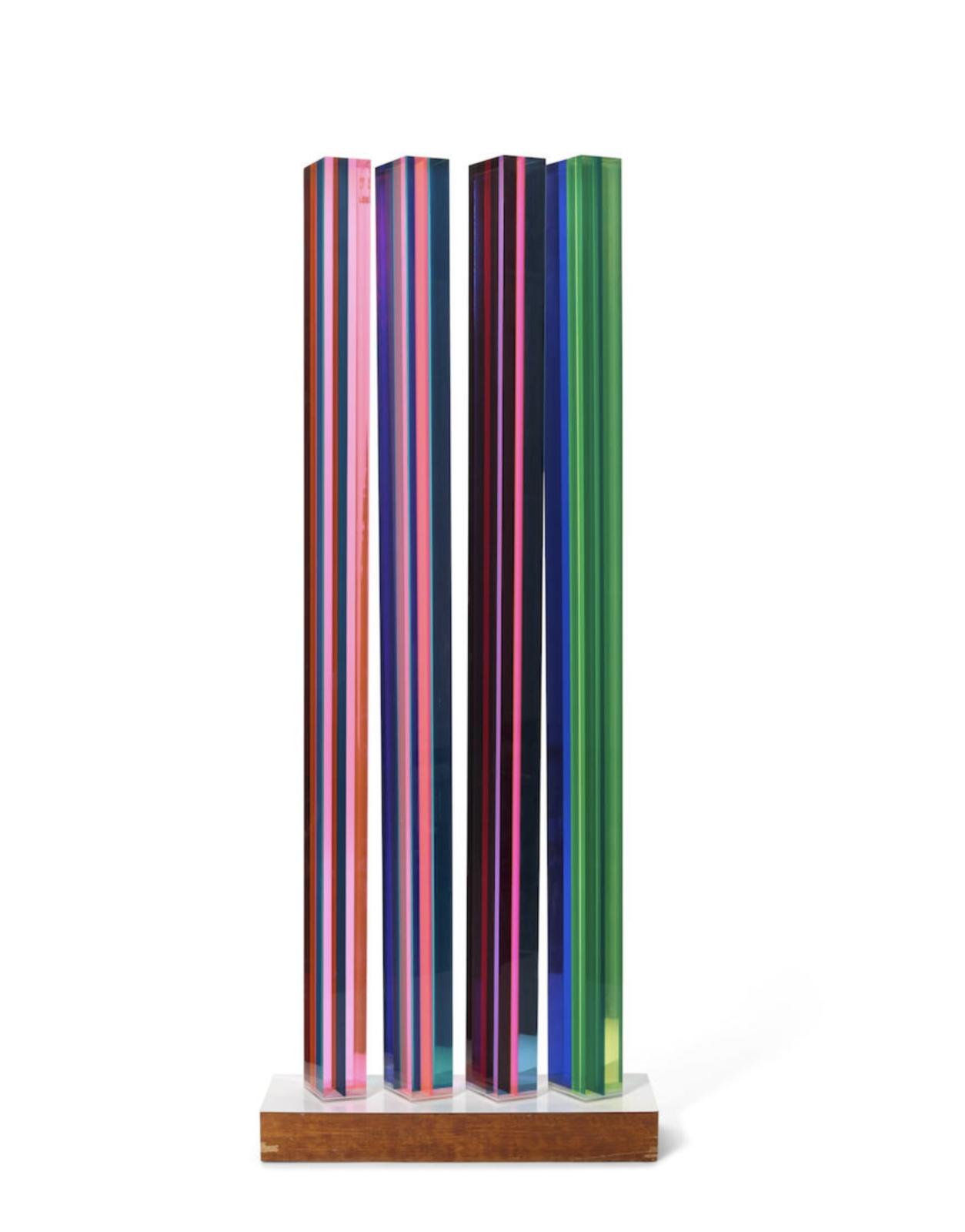 Four Columns (#1447)
