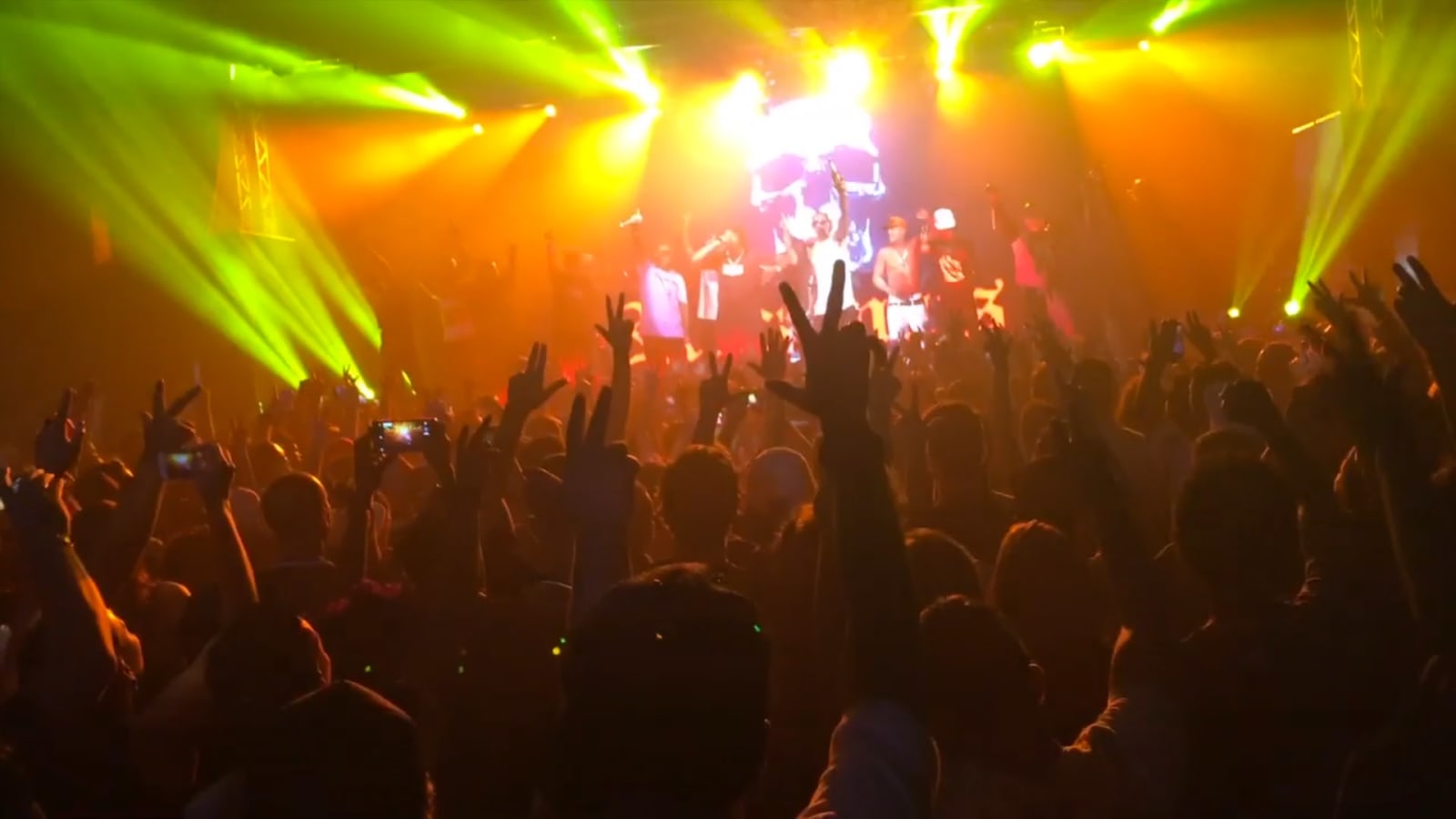 Paulo Nimer Pjota, Between philosophy & crime, 2017