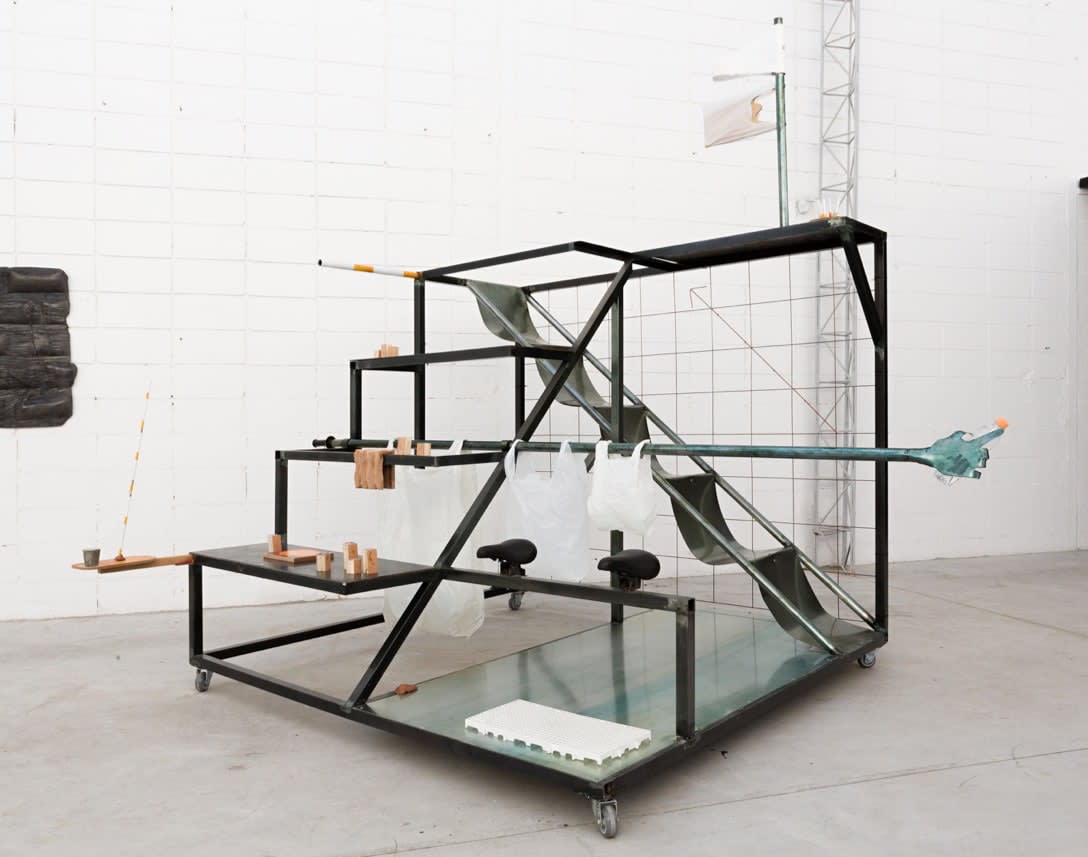 Neïl Beloufa, Happiness bleecher, communities, growing up and consumption, 2014