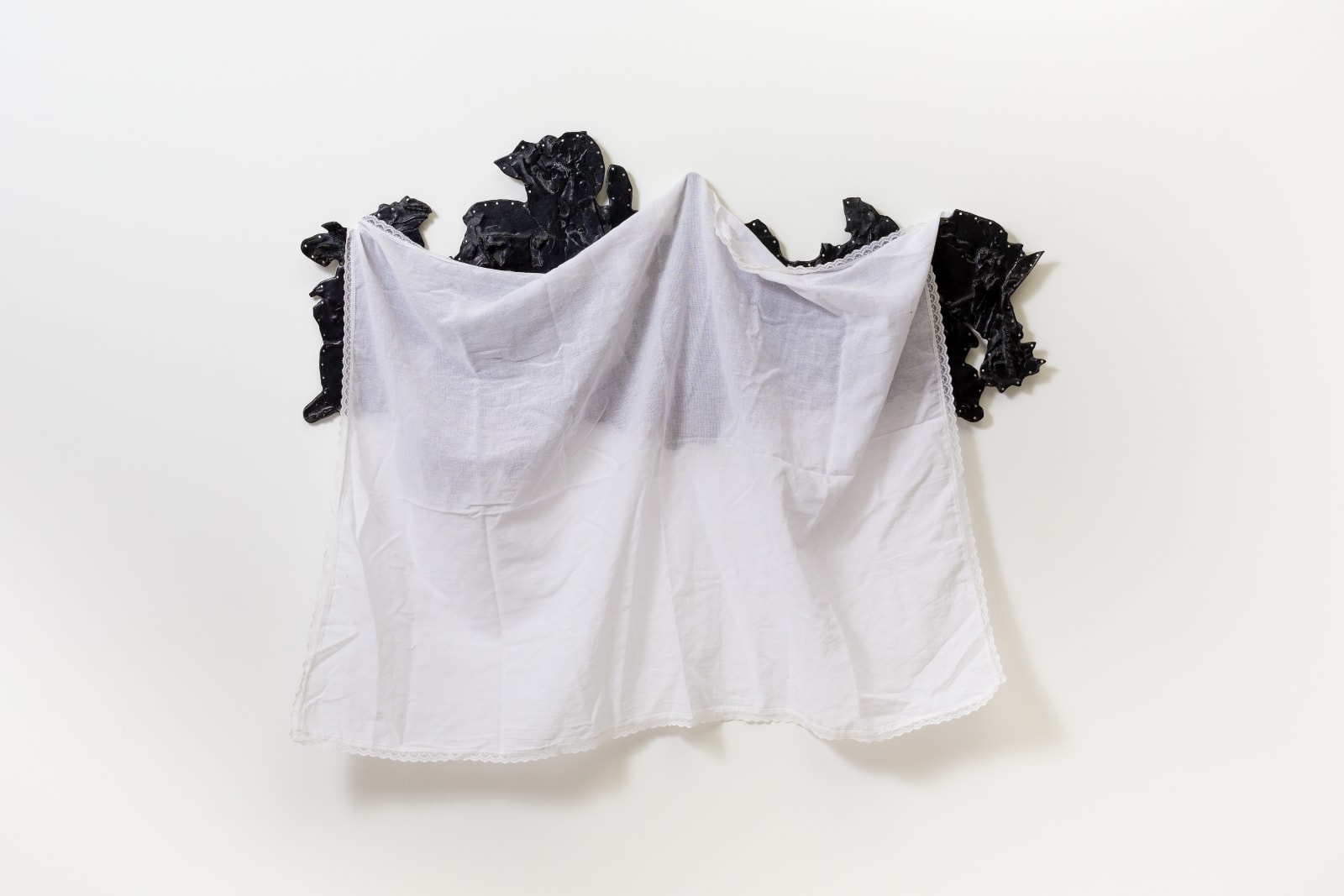 Adriano Costa, The End, 2021