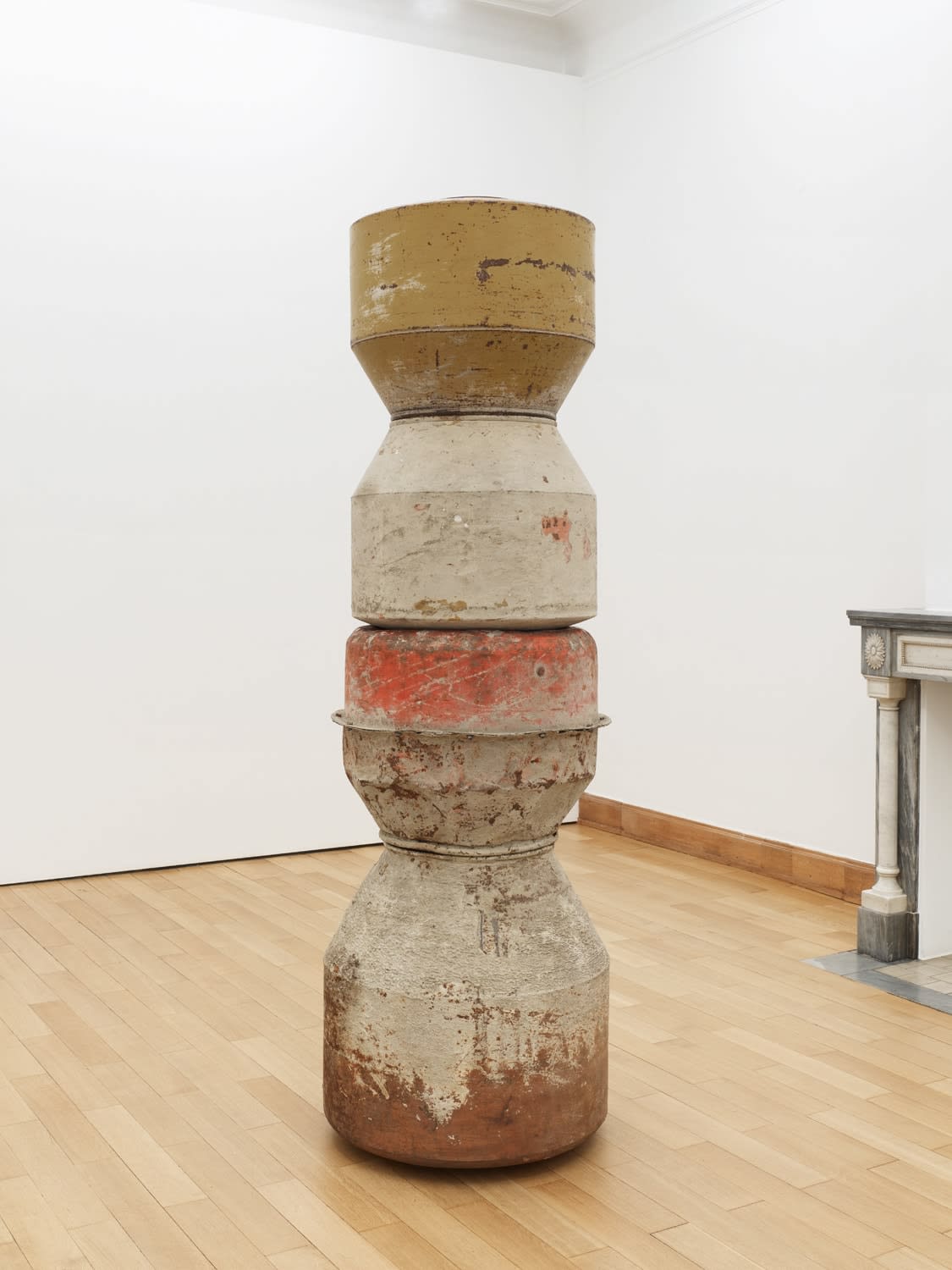 Nina Canell, Silurian Slurs, 2022