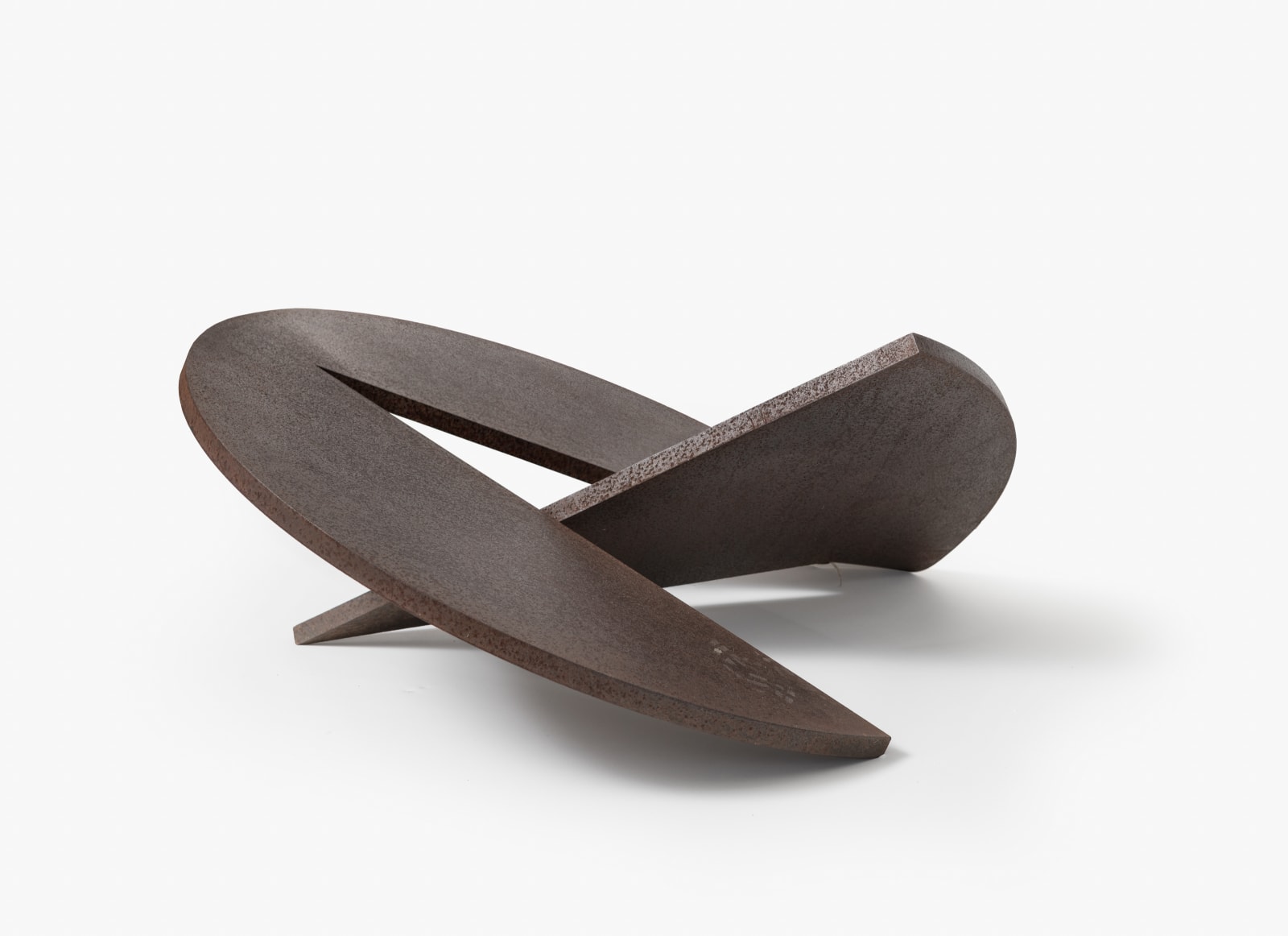 Amílcar De Castro, Sem título (da série Corte e Dobra) / Untitled (from Cut and Fold series), 1960