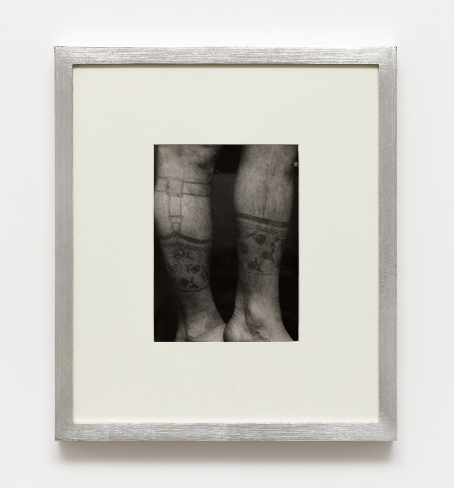 Ecole Française vers 1940, Tatouages