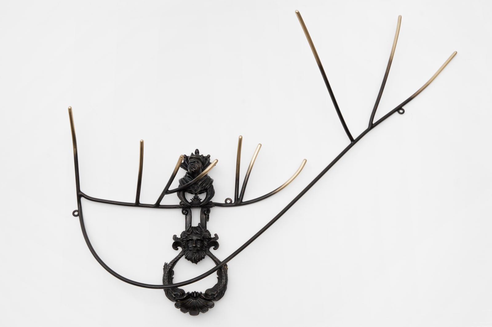 Julien Creuzet, Attila cataracte, ta source aux pieds, des pitons verts, finira dans la grande mer, gouffre bleu, nous nous noyâmes, dans les larmes marées, de la lune, Door Knocker & Moretto, Neptune, Triton and B I G, 2024