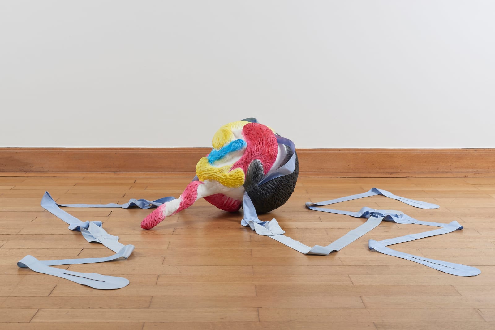 Naufus Ramírez-Figueroa, Vase #5, 2019