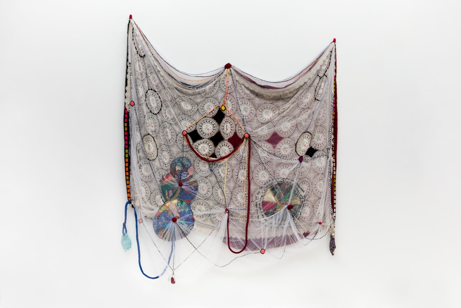 Sonia Gomes, Véu de Maia (Pano series) | Véu de Maia (série Pano) |, 2022/2023