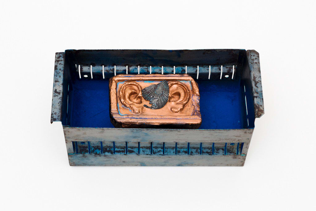 Anna Bella Geiger, OHREN ATHENA COM ORBIS DESCRIPTIO, from the series Fronteiriços, 2017