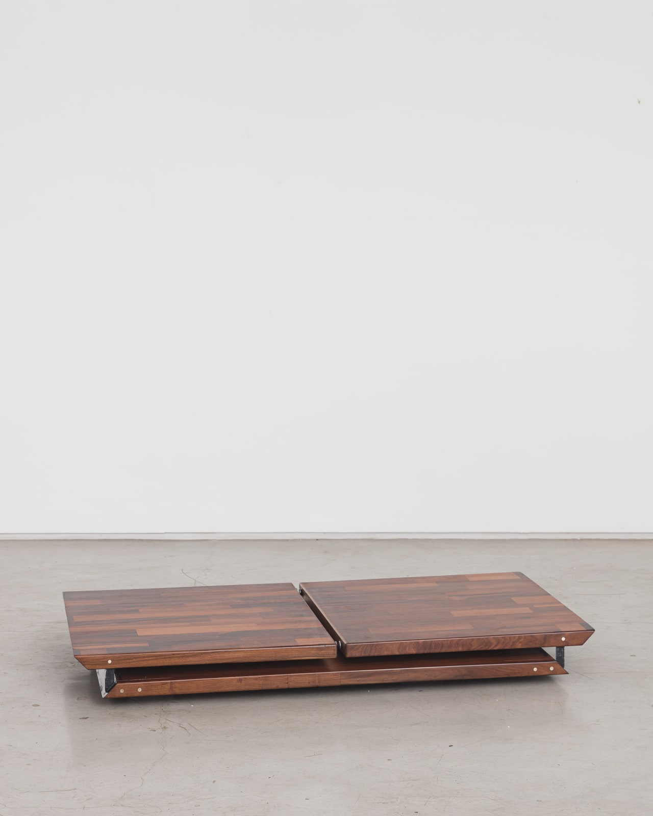 Jorge Zalszupin, Folding desk, 1974
