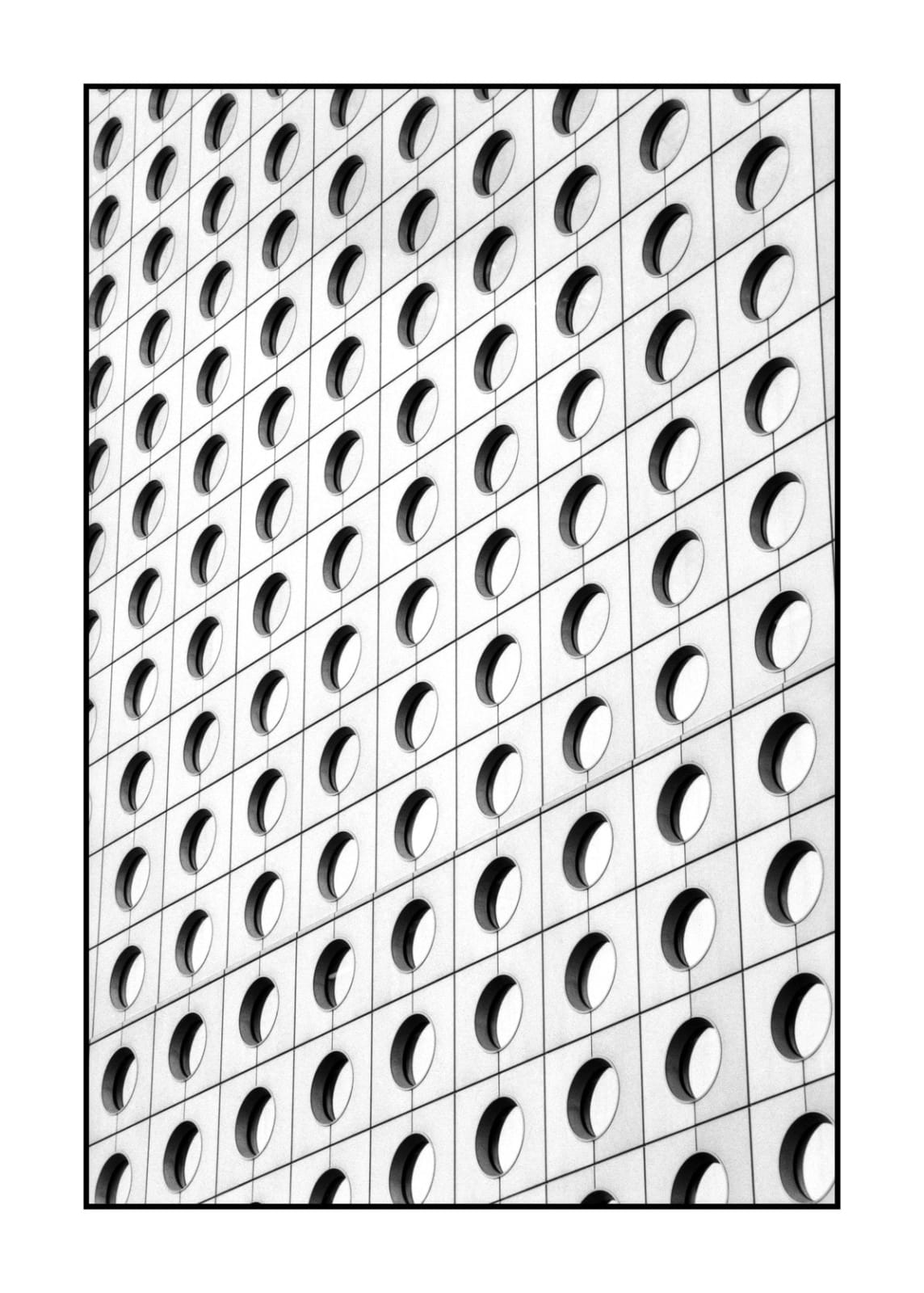 William Furniss, Jardine House, Hong Kong, 2005