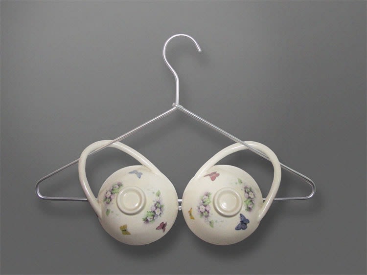 Irene Lau Kwai Ying, Tea Cup 17, 2006