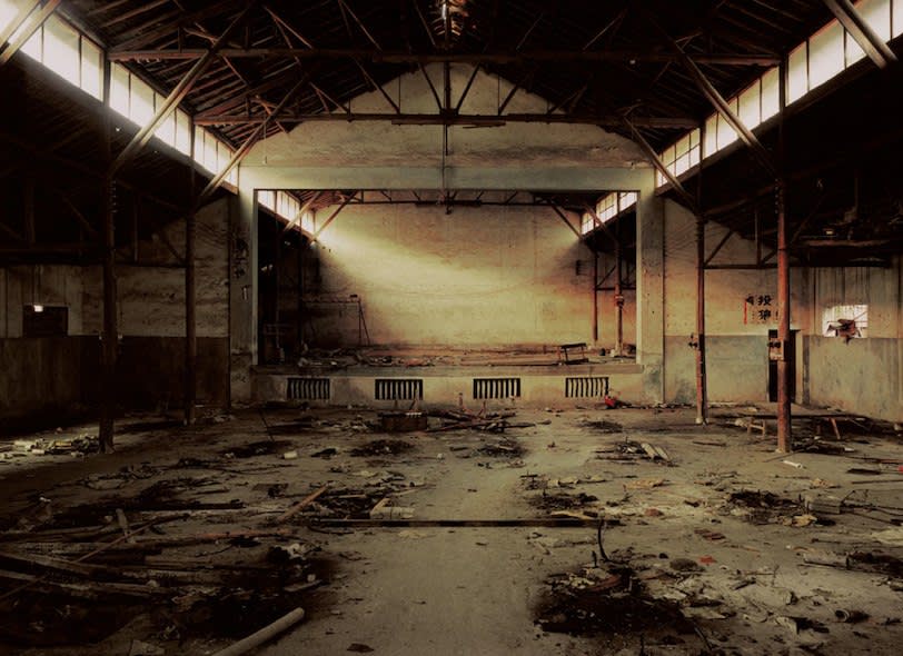 Shao Yinong and Muchen, Renzhaiqian, 2002