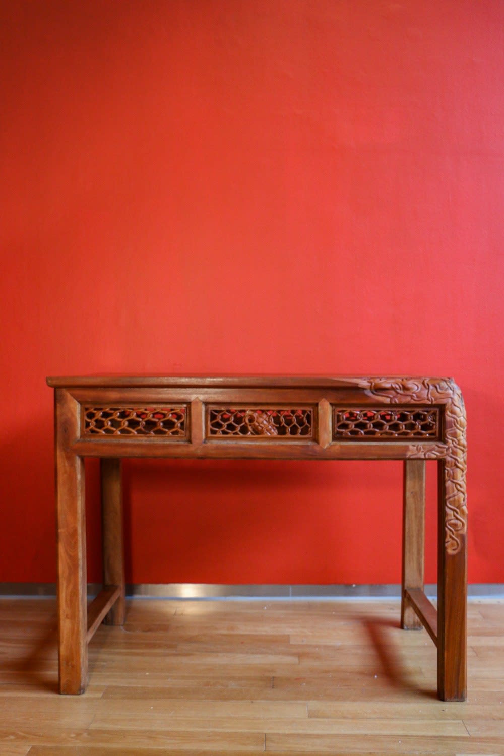 Bui Cong Khanh, The Wound Has Not Healed, 2018