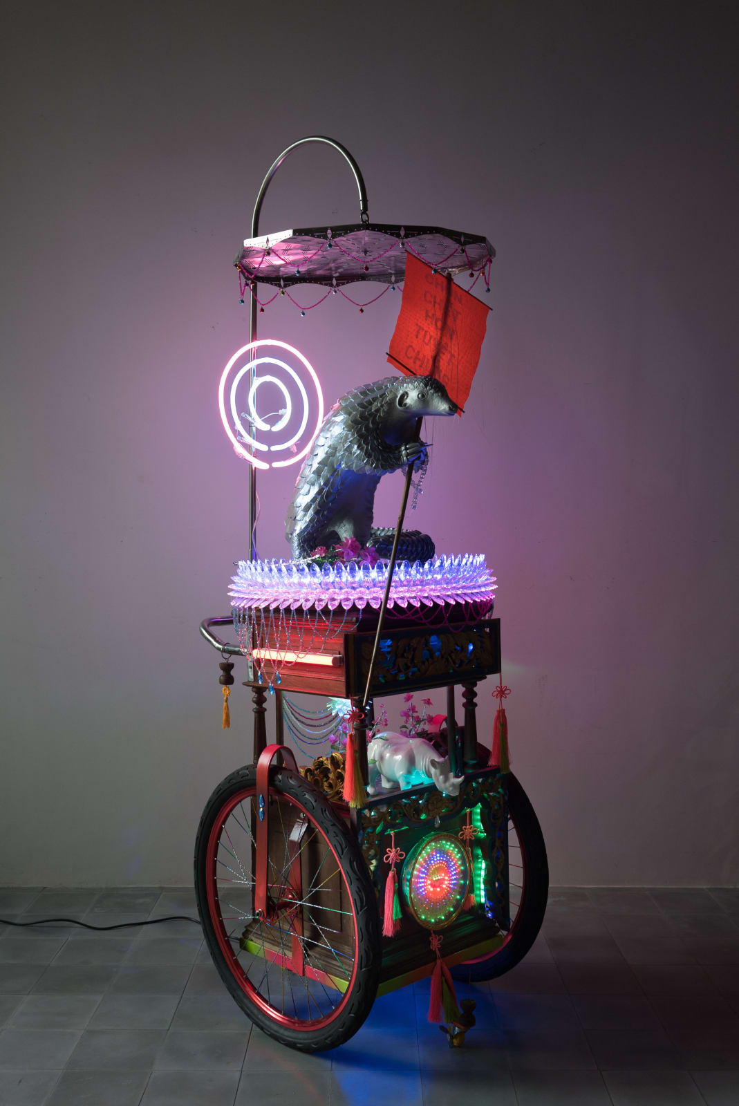 Tuan Andrew Nguyen, The Irony of Our Worship / The Revolutionary Reincarnated As A Pangolin, 2017