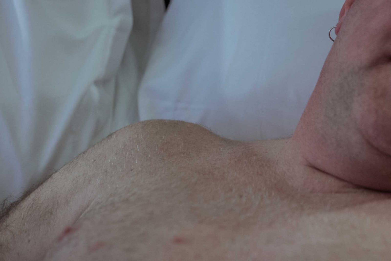 Liao Jiaming, Excessively Perfect - Looking for Chats, 2019