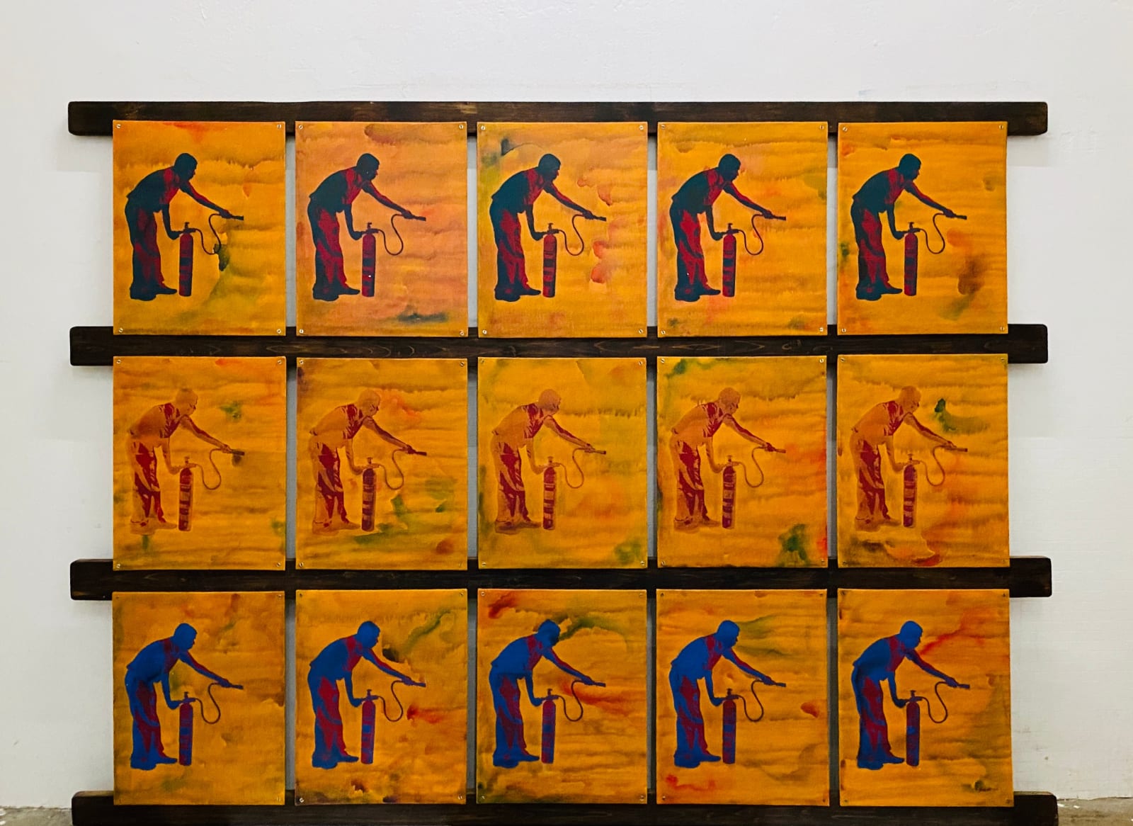 Atmanand Chauhan, Men with fire extinguisher