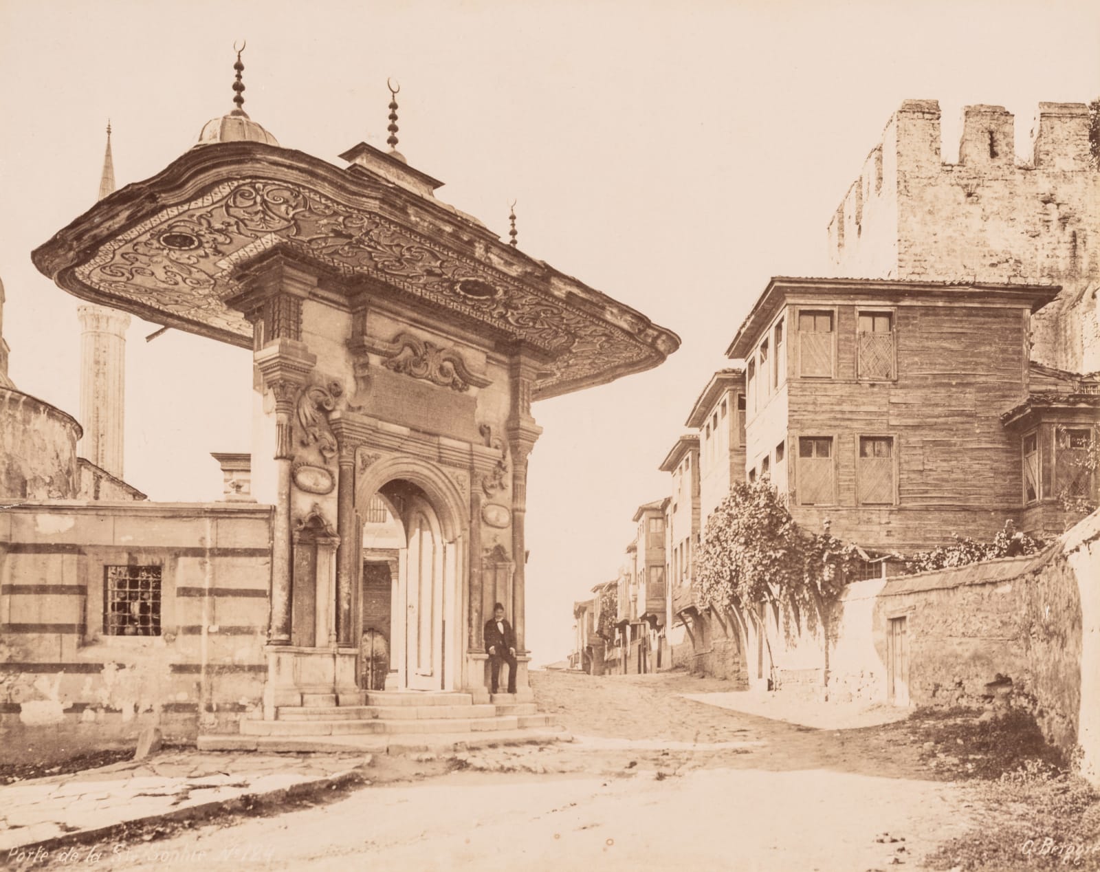 Guillaume Berggren, Imaret Door of Hagia Sophia and Soğukçeşme Street (Porte de la Ste. Sophie)