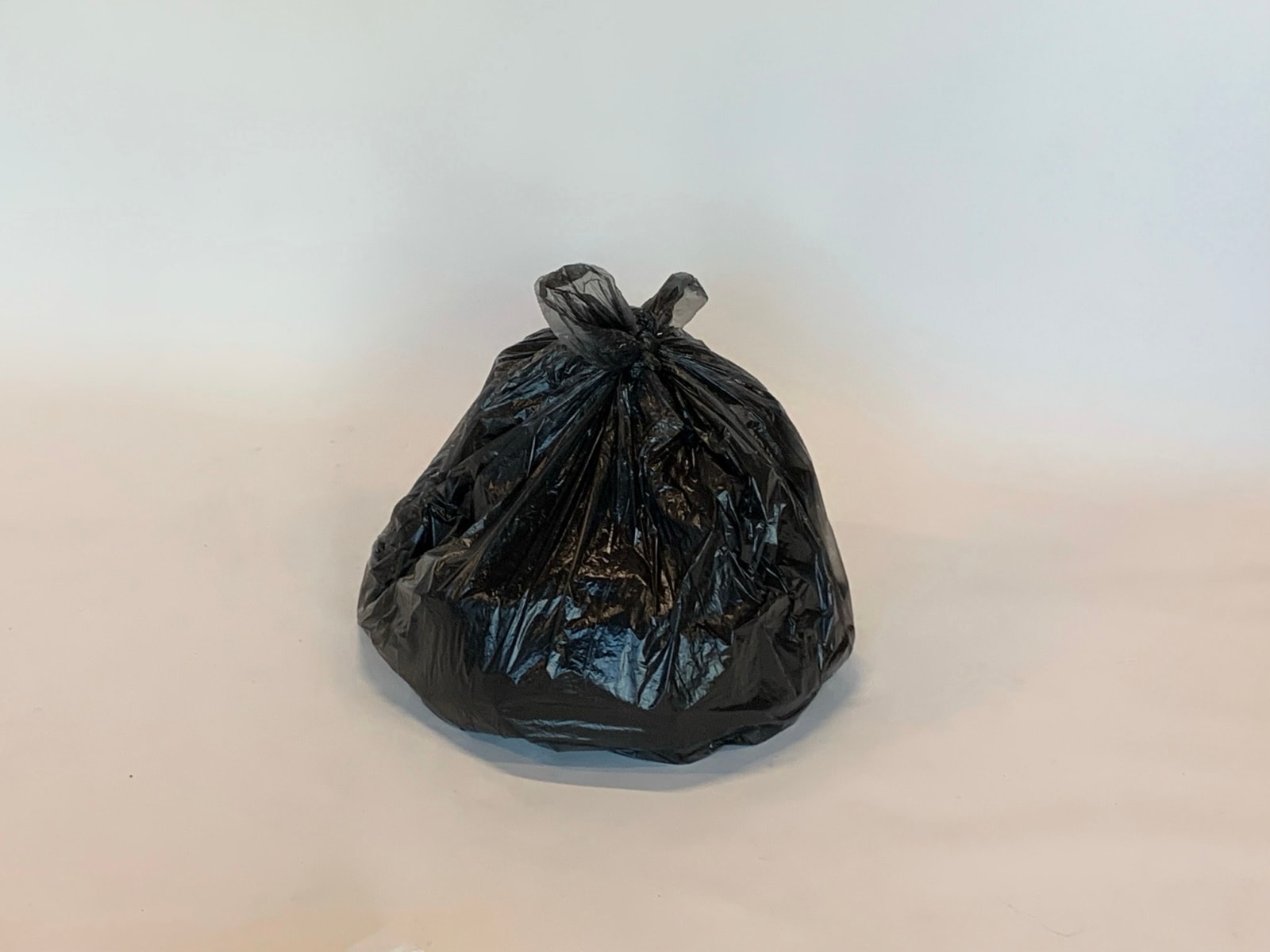 John Yuyi, Trash baby 1, 2022