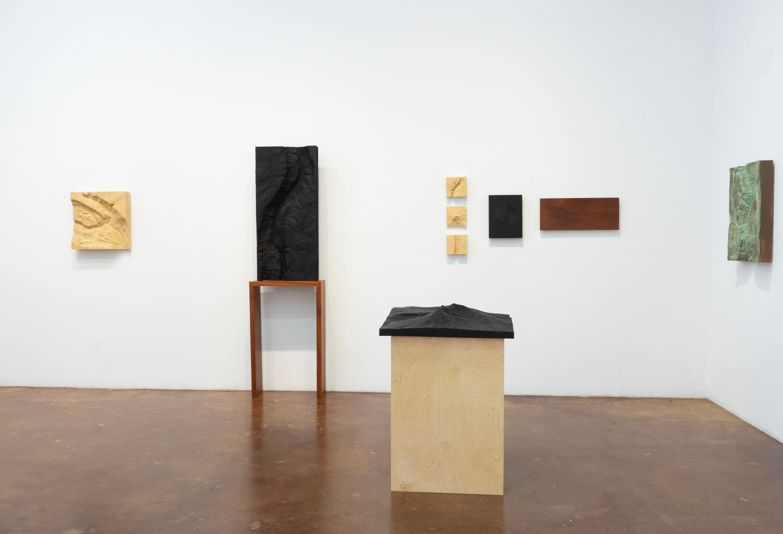 Dean Pulver, Powerline, 2024