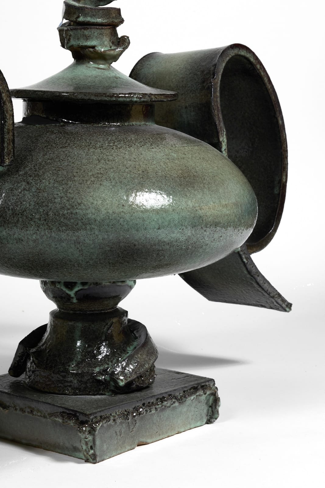 Giuseppe Ducrot, Untitled (Celadon Amphora Round XL), 2025