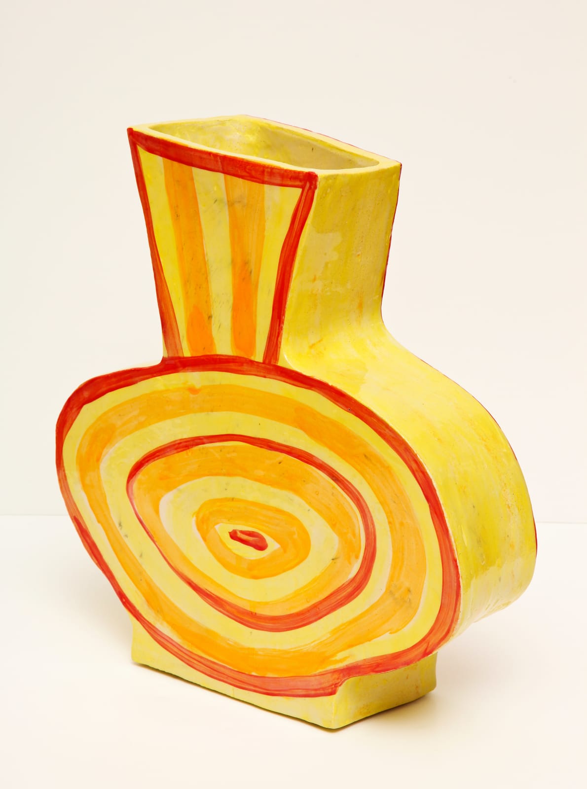 Alice Gavalet, Untitled (Orange & Yellow Vase), 2015