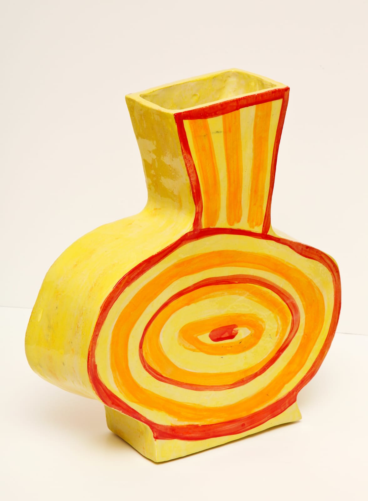 Alice Gavalet, Untitled (Orange & Yellow Vase), 2015