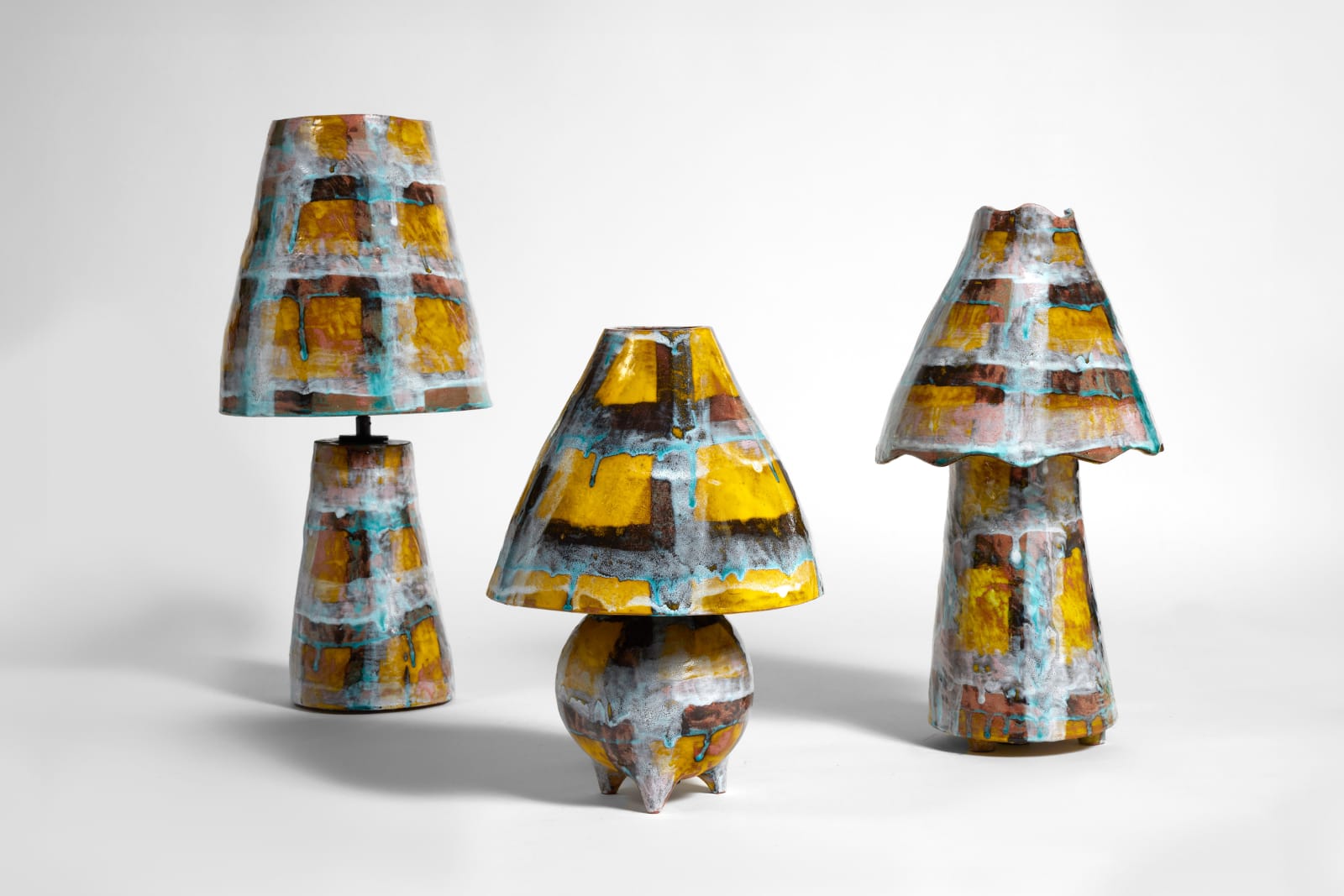 Alice Gavalet, Untitled (Yellow Tartan Lamp II), 2023