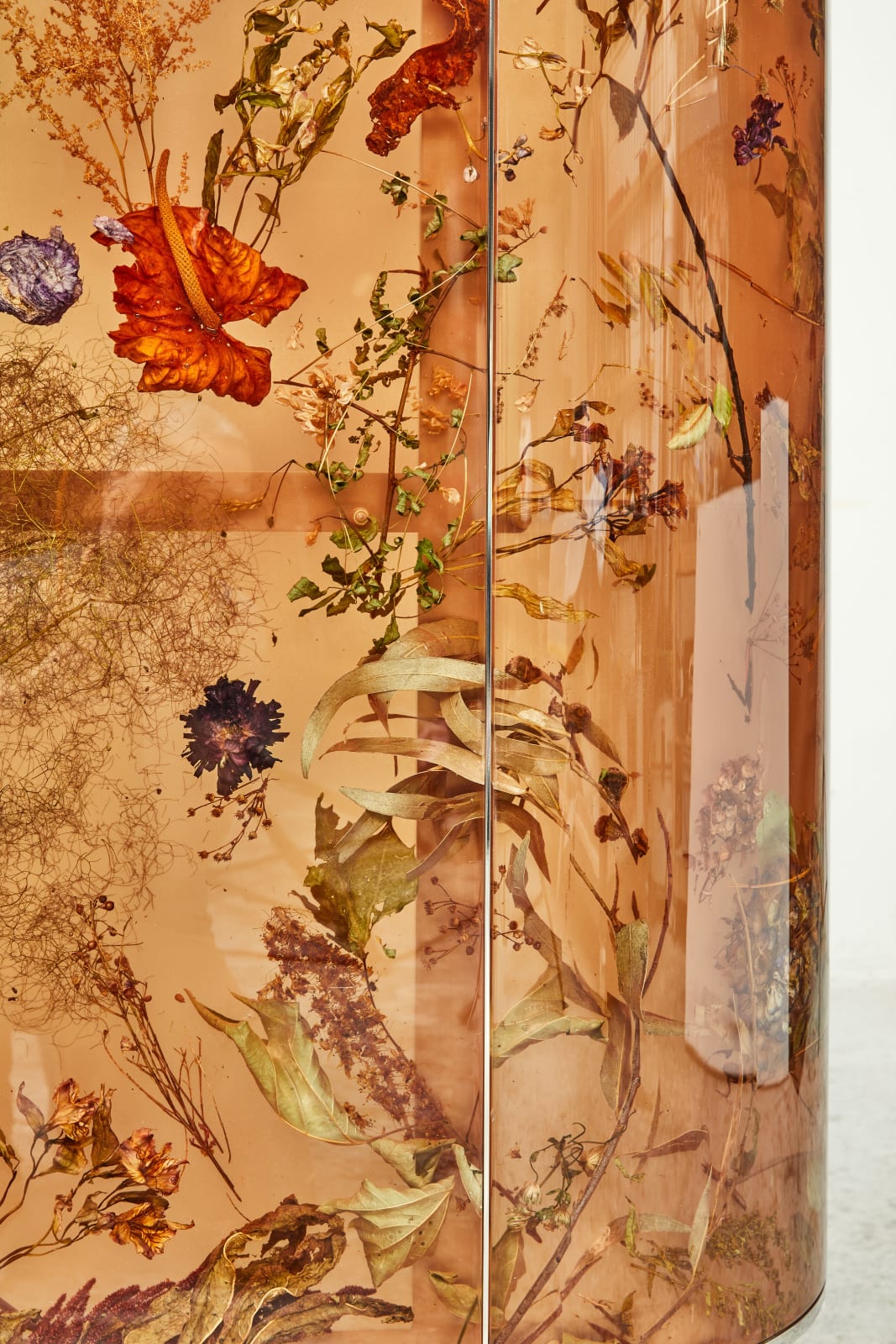 Marcin Rusak, Flora Cabinet 190 Clear Amber, 2021