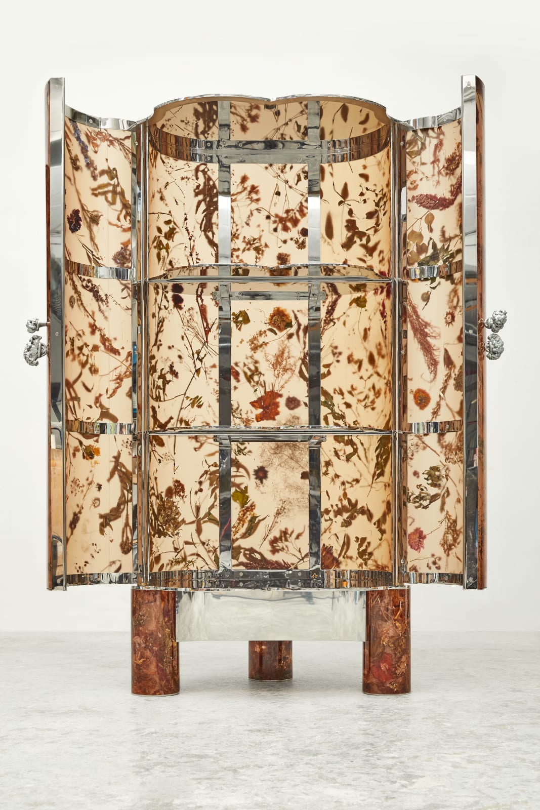Marcin Rusak, Flora Cabinet 190 Clear Amber, 2021