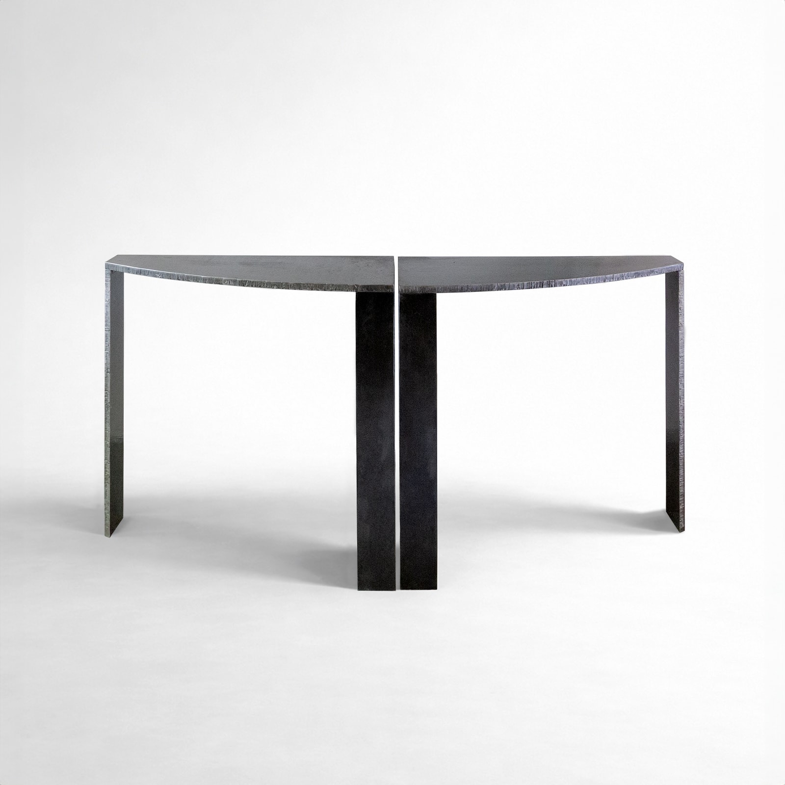 Bernar Venet, Console, 2019