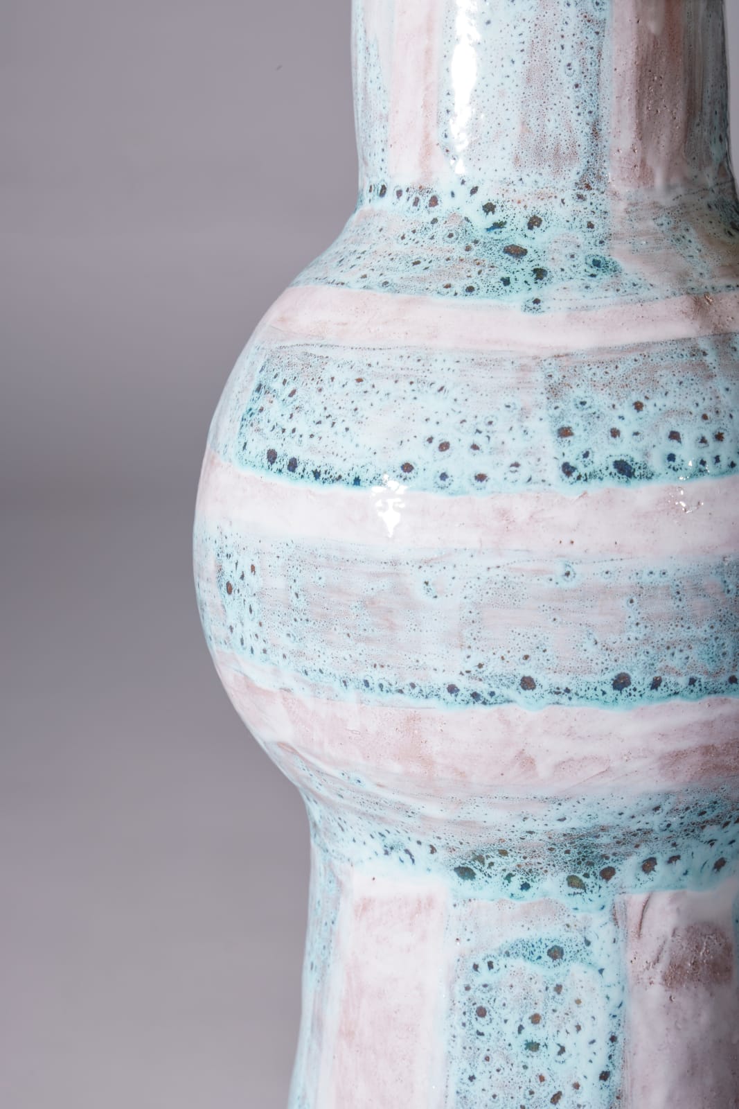 Alice Gavalet, Untitled (Pink & Blue Lamp), 2024