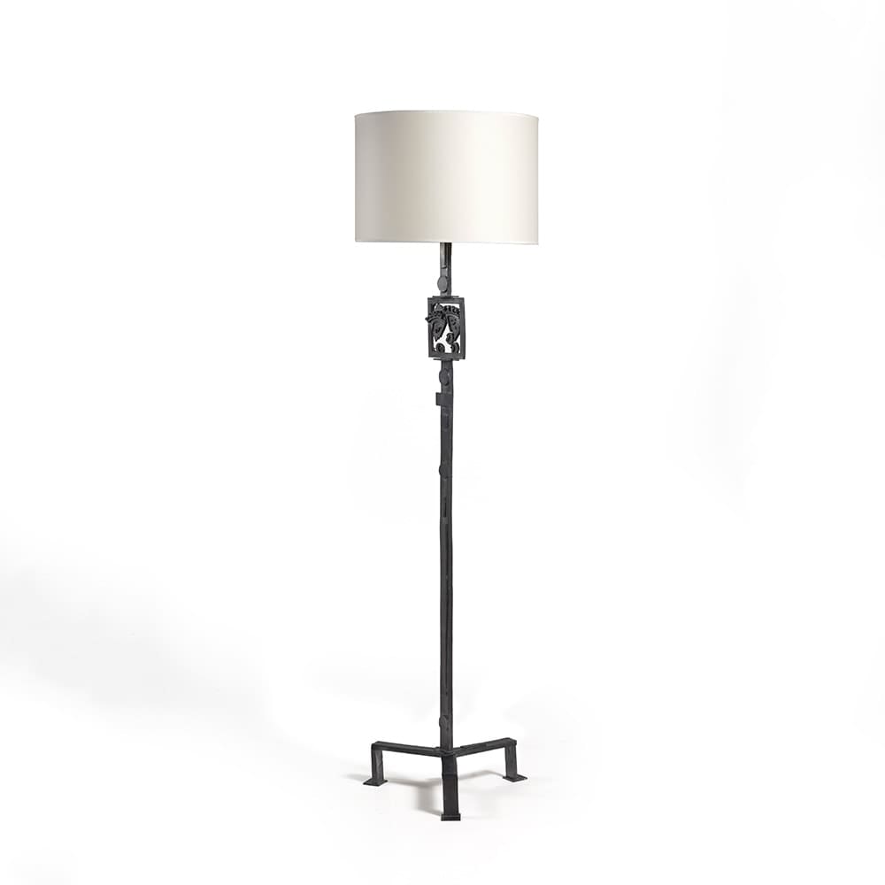 Emmée Parizot, Scène Familiale Floor Lamp, 2023