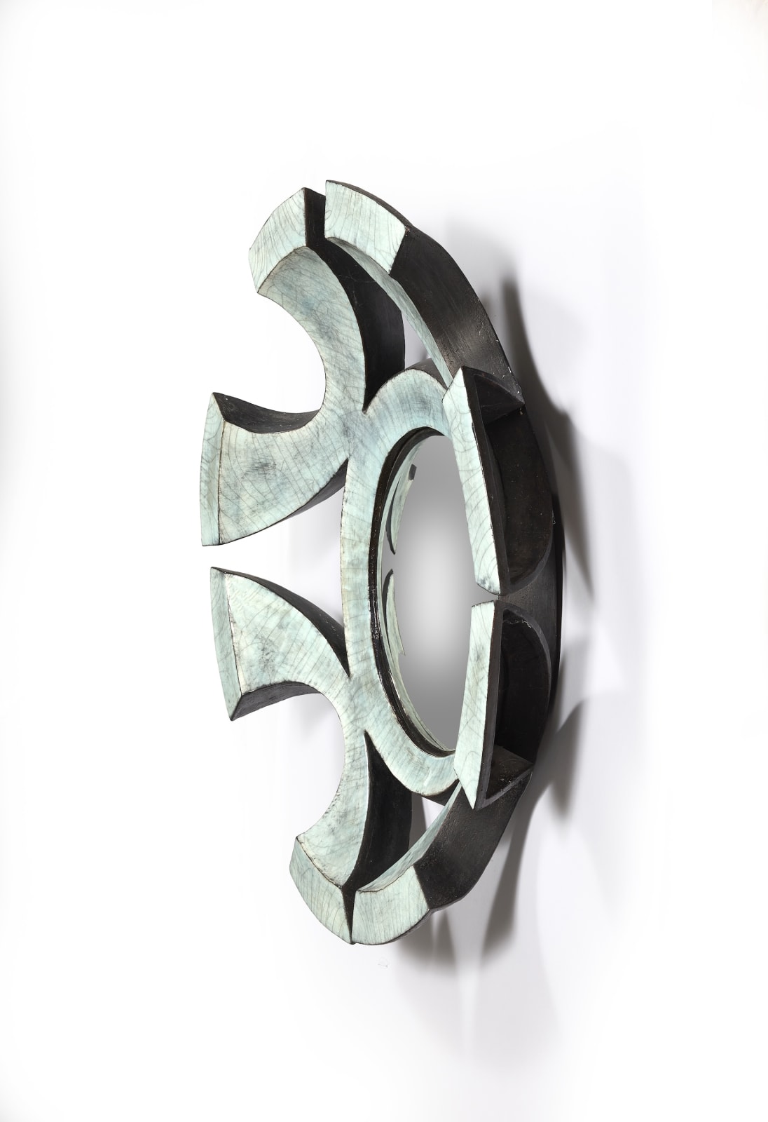 François Salem, Sorcière Mirror, 2025