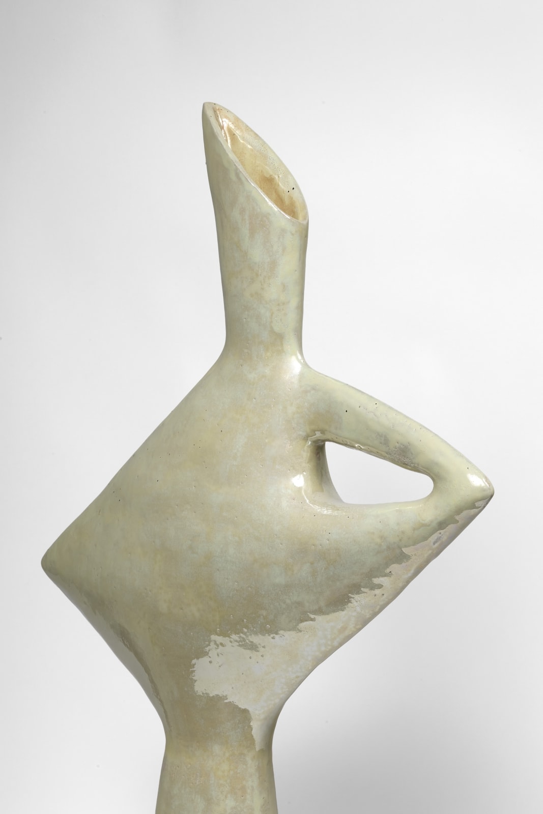 François Salem, Beige Vase, 2025