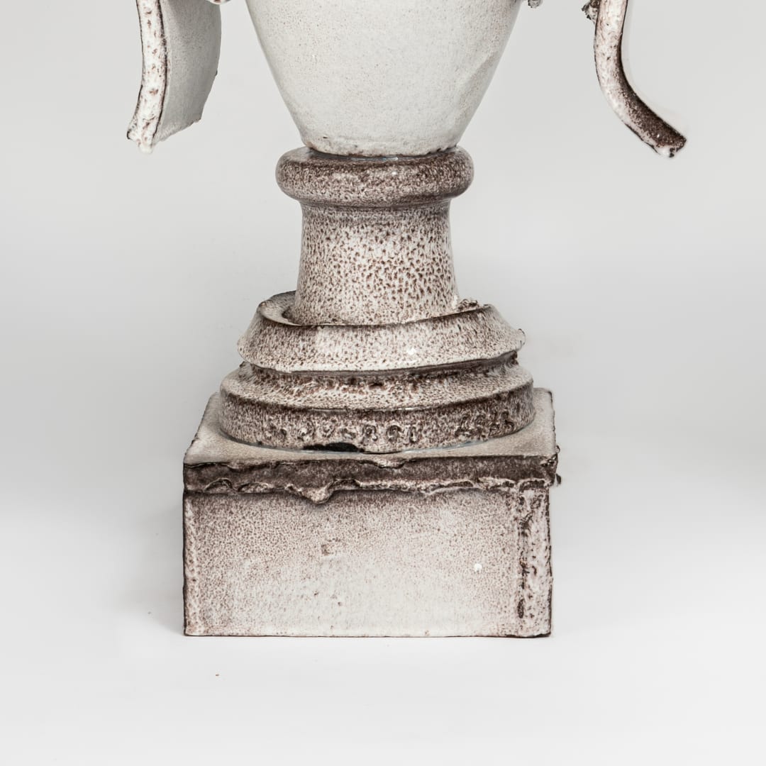 Giuseppe Ducrot, Pair of White Amphorae, 2022