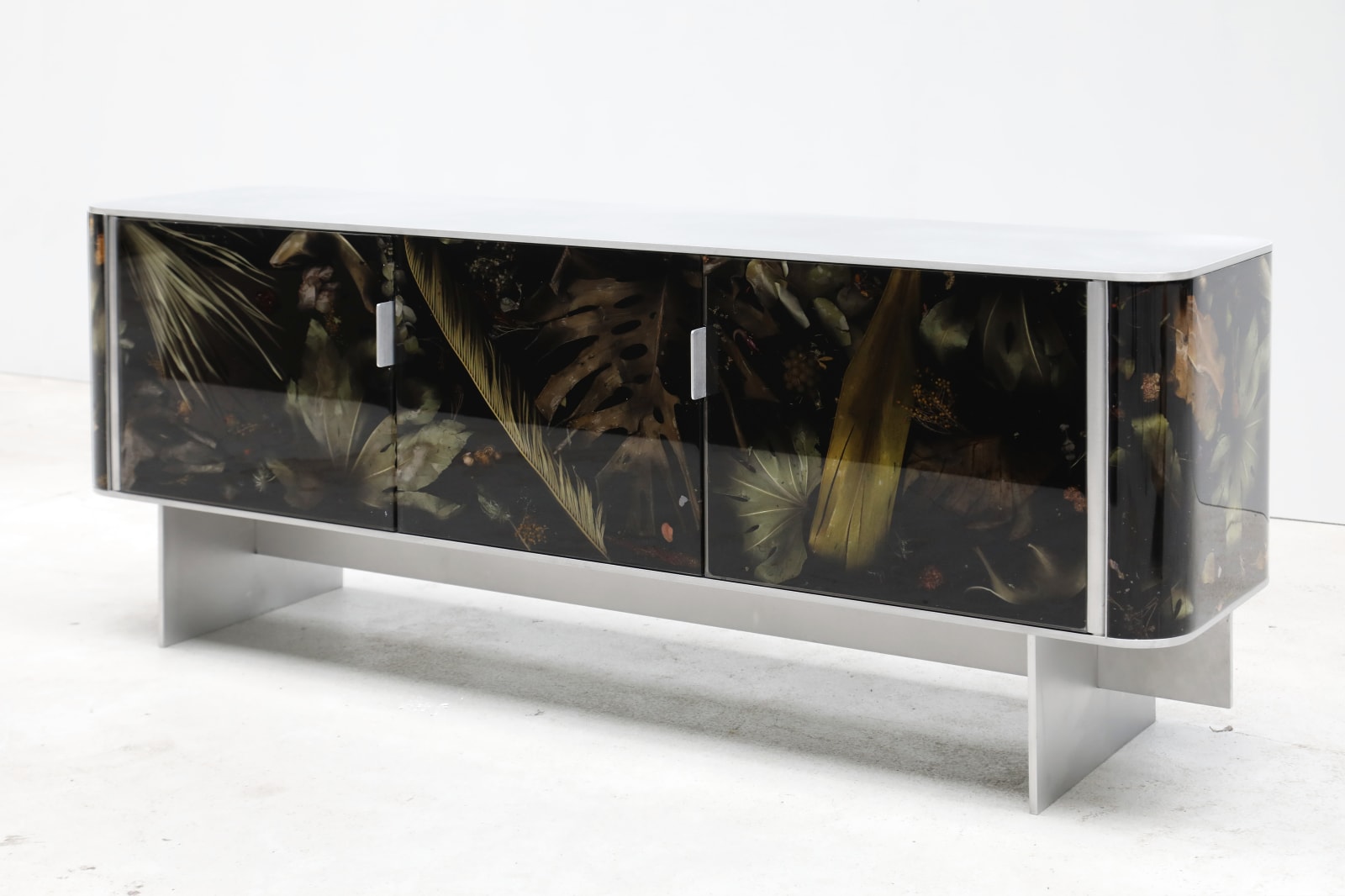 Marcin Rusak, Flora Credenza 172, 2016