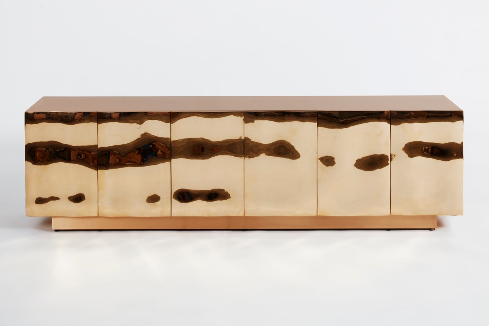 François Corbeau, Enfilade Bas Relief Six Doors, 2022