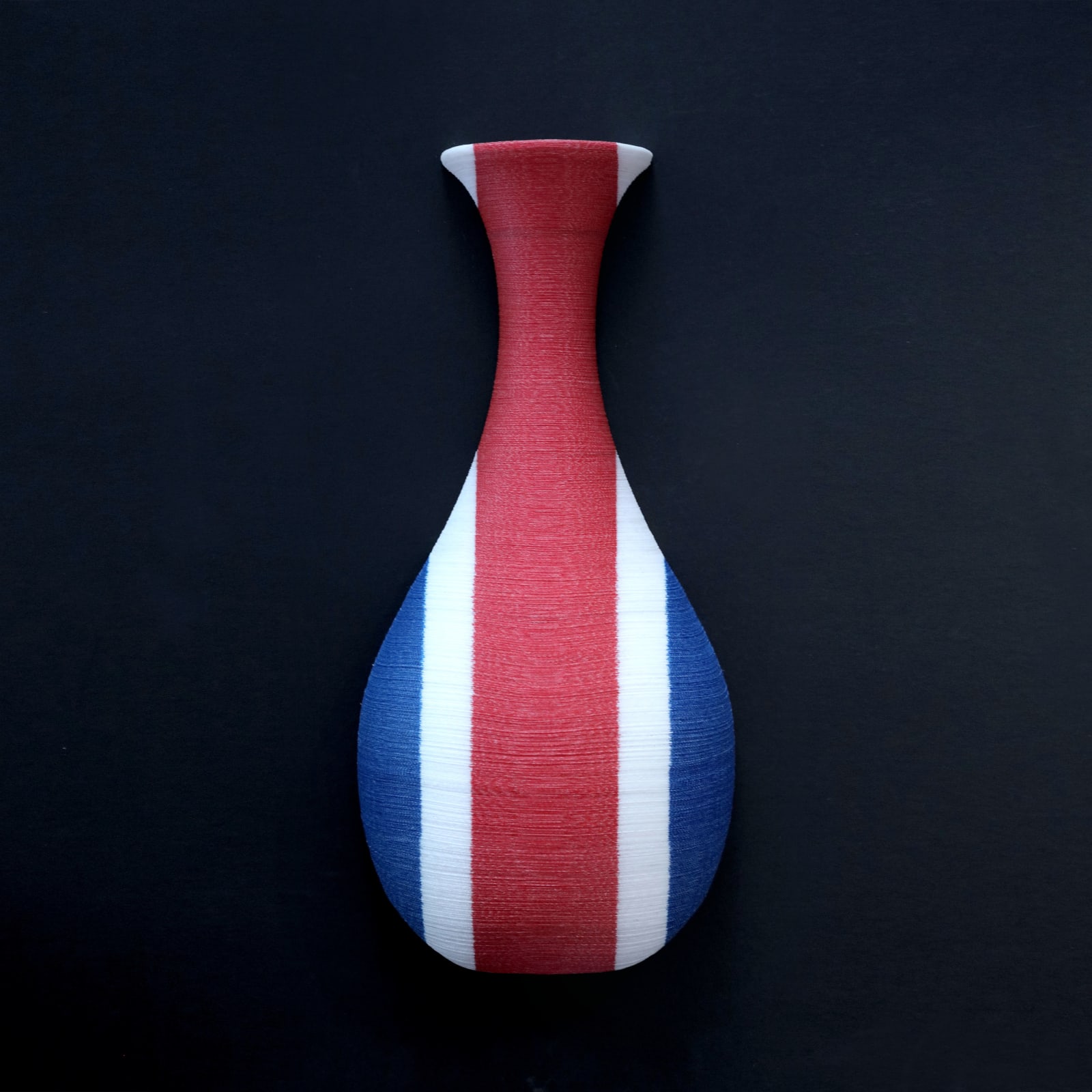 anothermountainman 又一山人, redwhiteblue / back to future 12《紅白藍 / 回到未來 12》, 2006