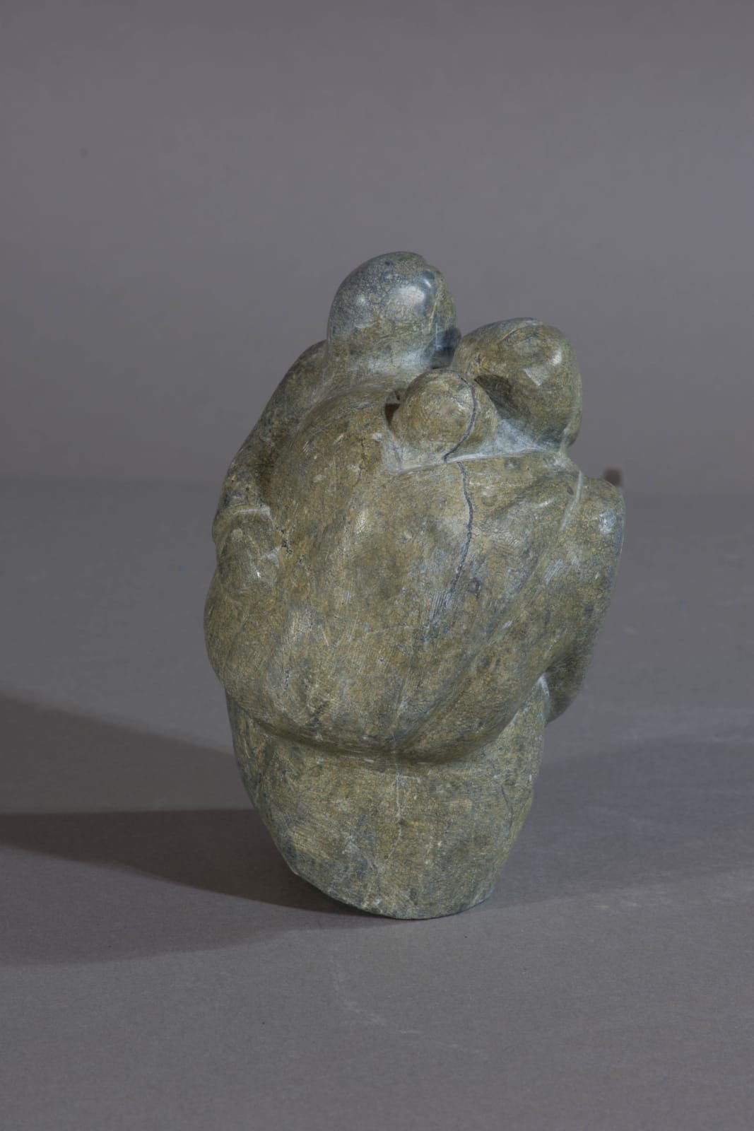Eulalie Irkok, Mother & Children / mere et enfants, ca. 1975