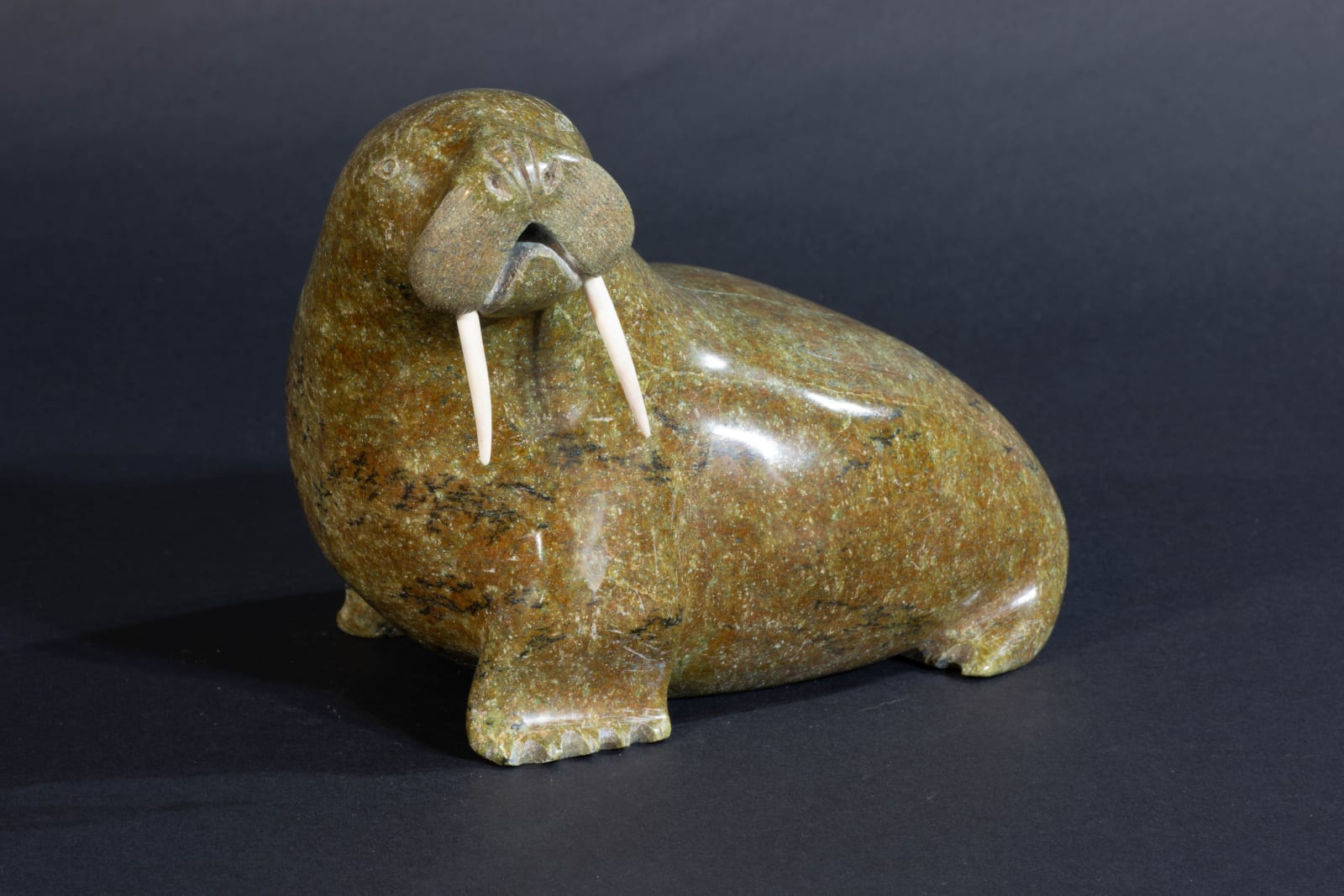 Nalenik Temela, Basking Walrus / Morse, ca. 1975