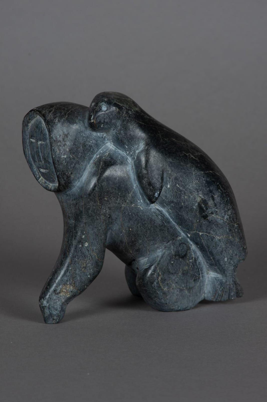 John Attok, Hunter with Catch / chasseur et phoque, ca. 1975