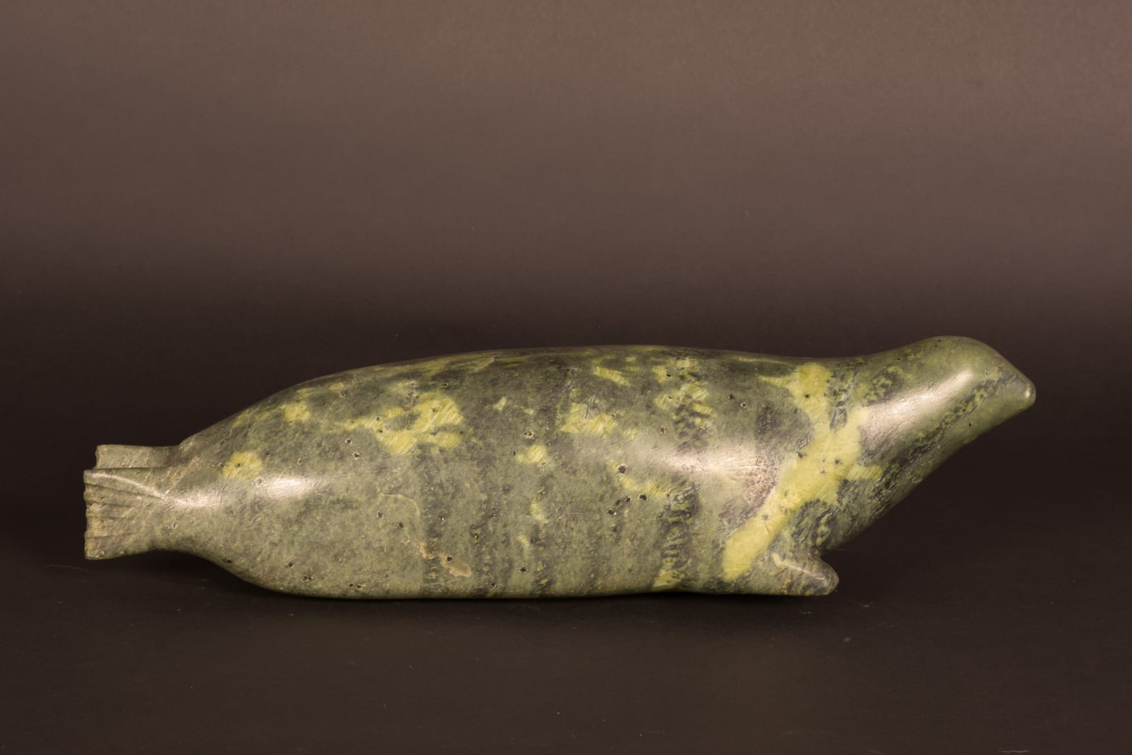 Tuckyashuk, Basking Seal / phoque, ca. 1965