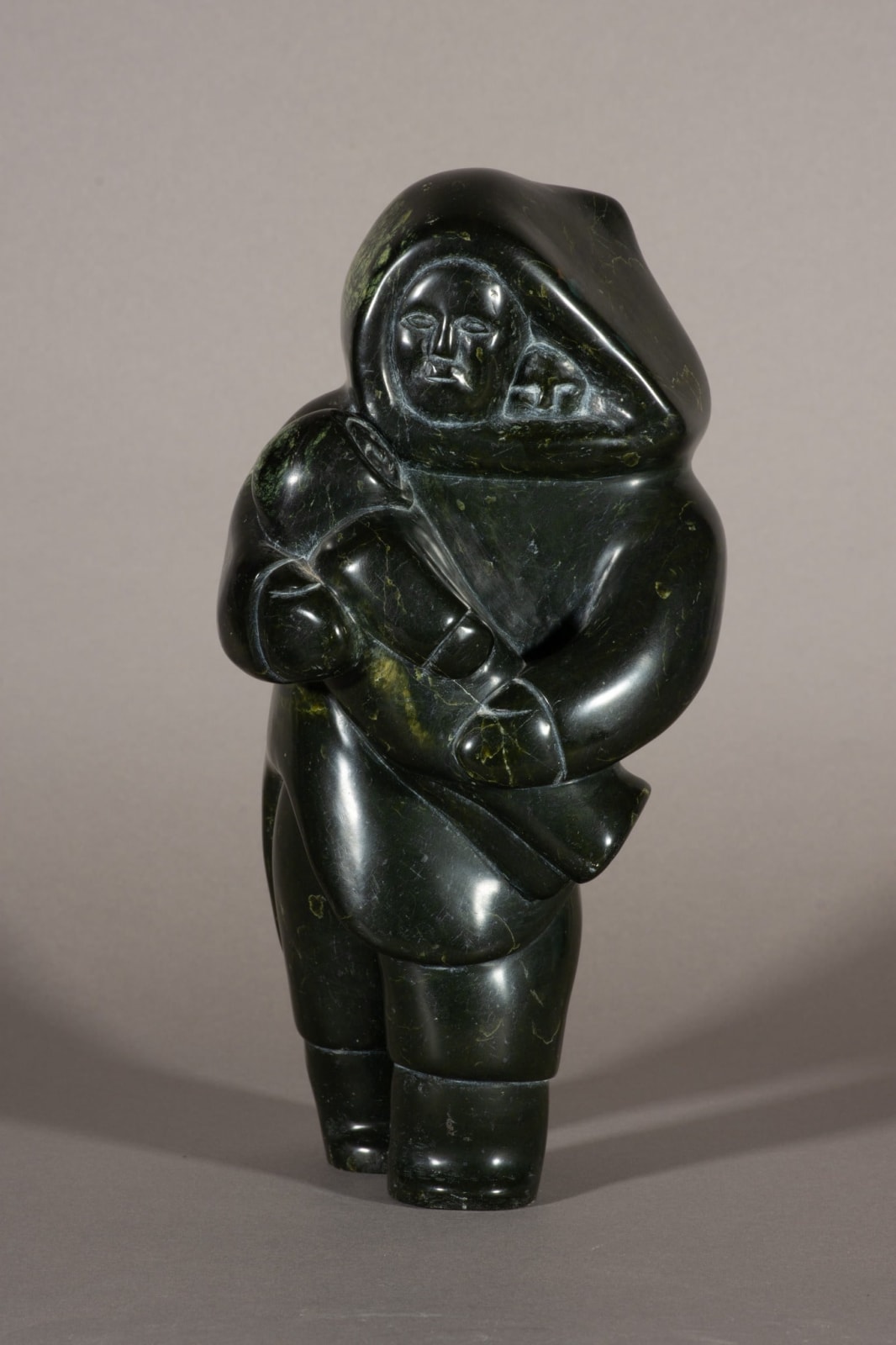 Mary Tassugat, Mother & Children / mere et enfants, ca. 1970