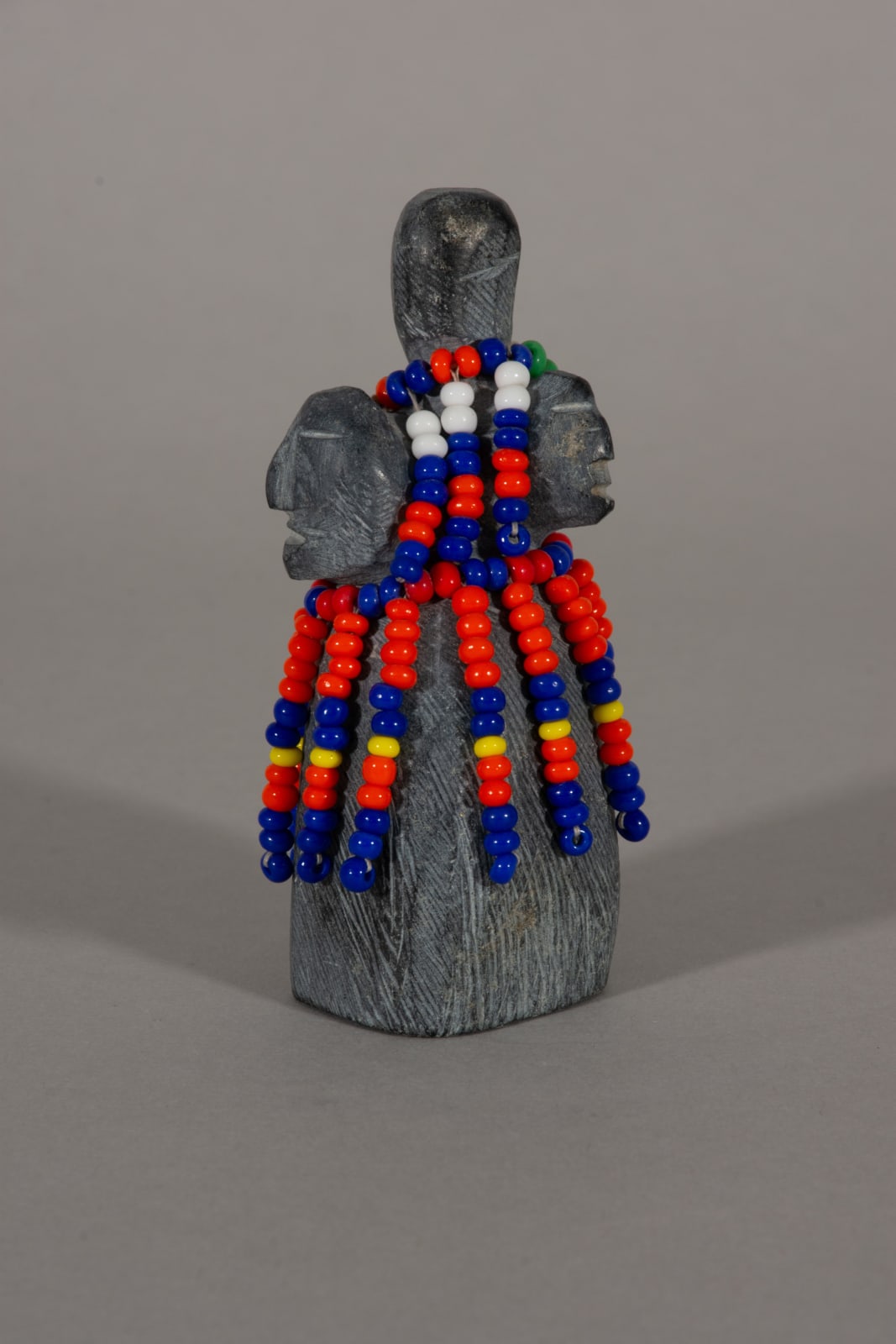 Eva Talooki Aliktiluk, Mother and Children / mere et enfants, ca. 1985