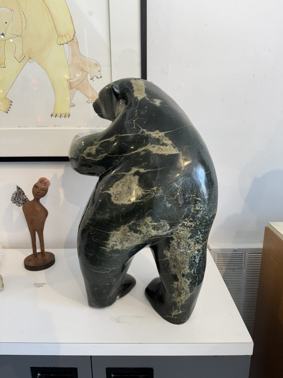Nuna Parr, Standing Bear / ours debout, ca. 2010