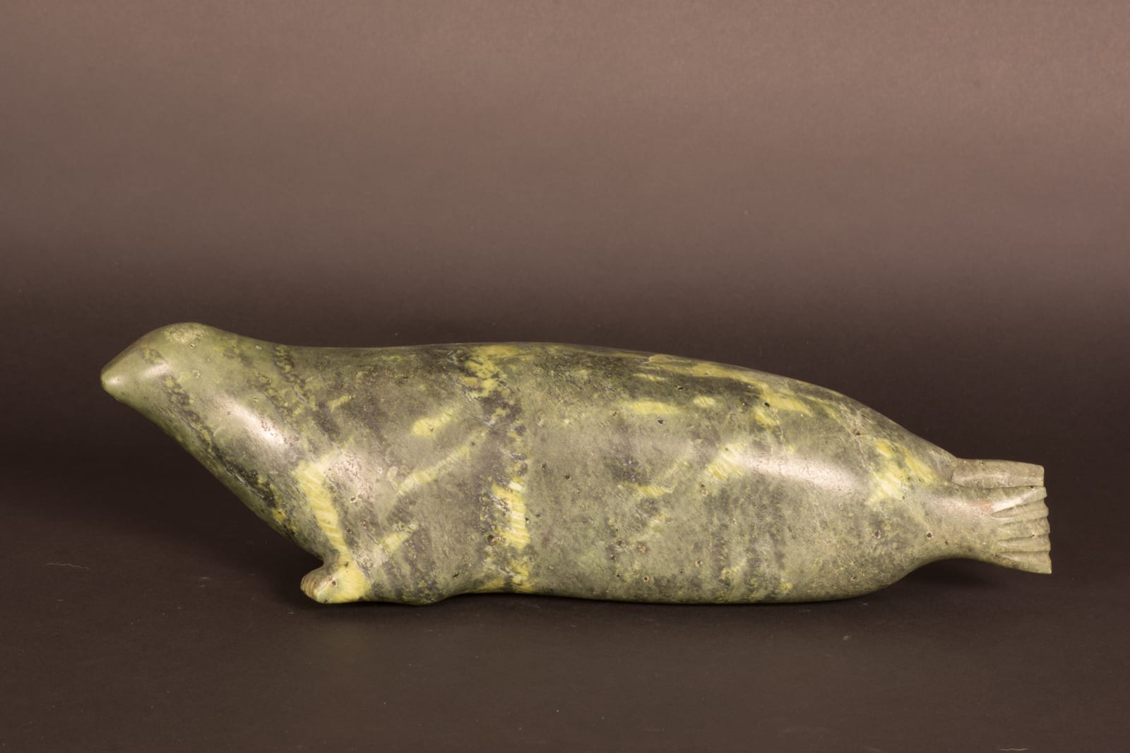 Tuckyashuk, Basking Seal / phoque, ca. 1965