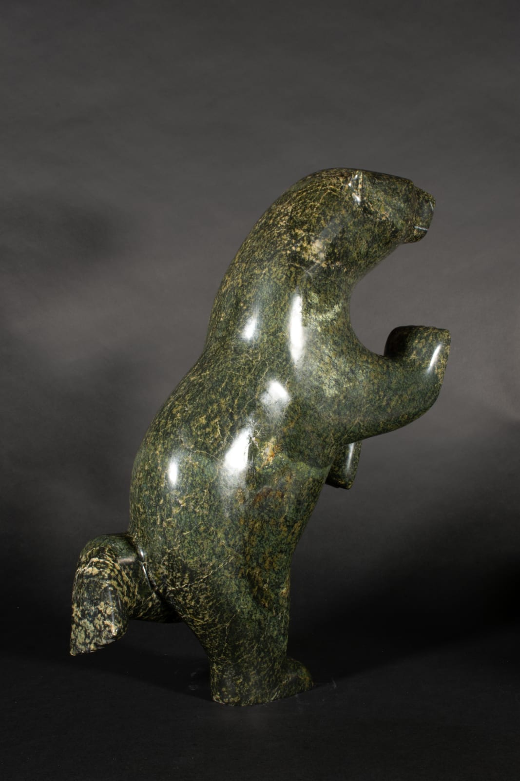 Ashevak Adla, Dancing Bear / ours dansant, ca. 2010