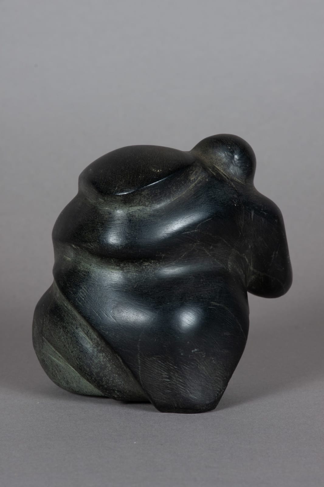 David Ikutaaq, Mother & Child / mere et enfant, ca. 1980