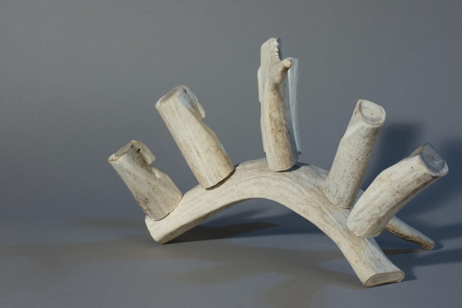 Elizabeth Nutaraaluk Aulatjut, Composition, ca. 1980